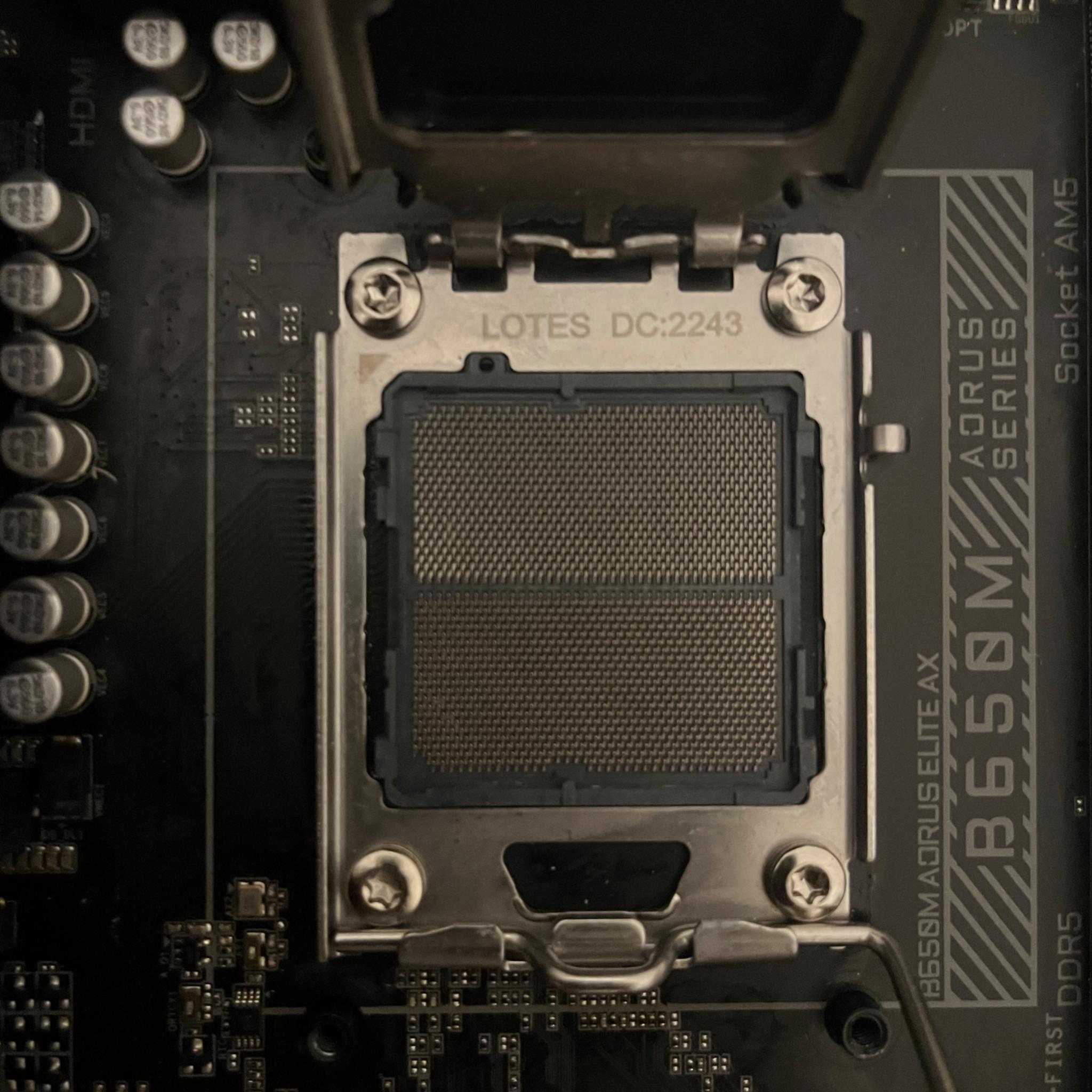 GIGABYTE B650M AORUS Elite AX (AM5/ LGA 1718/Micro-ATX/ DDR5/ 2* M.2/ PCIe 5.0)