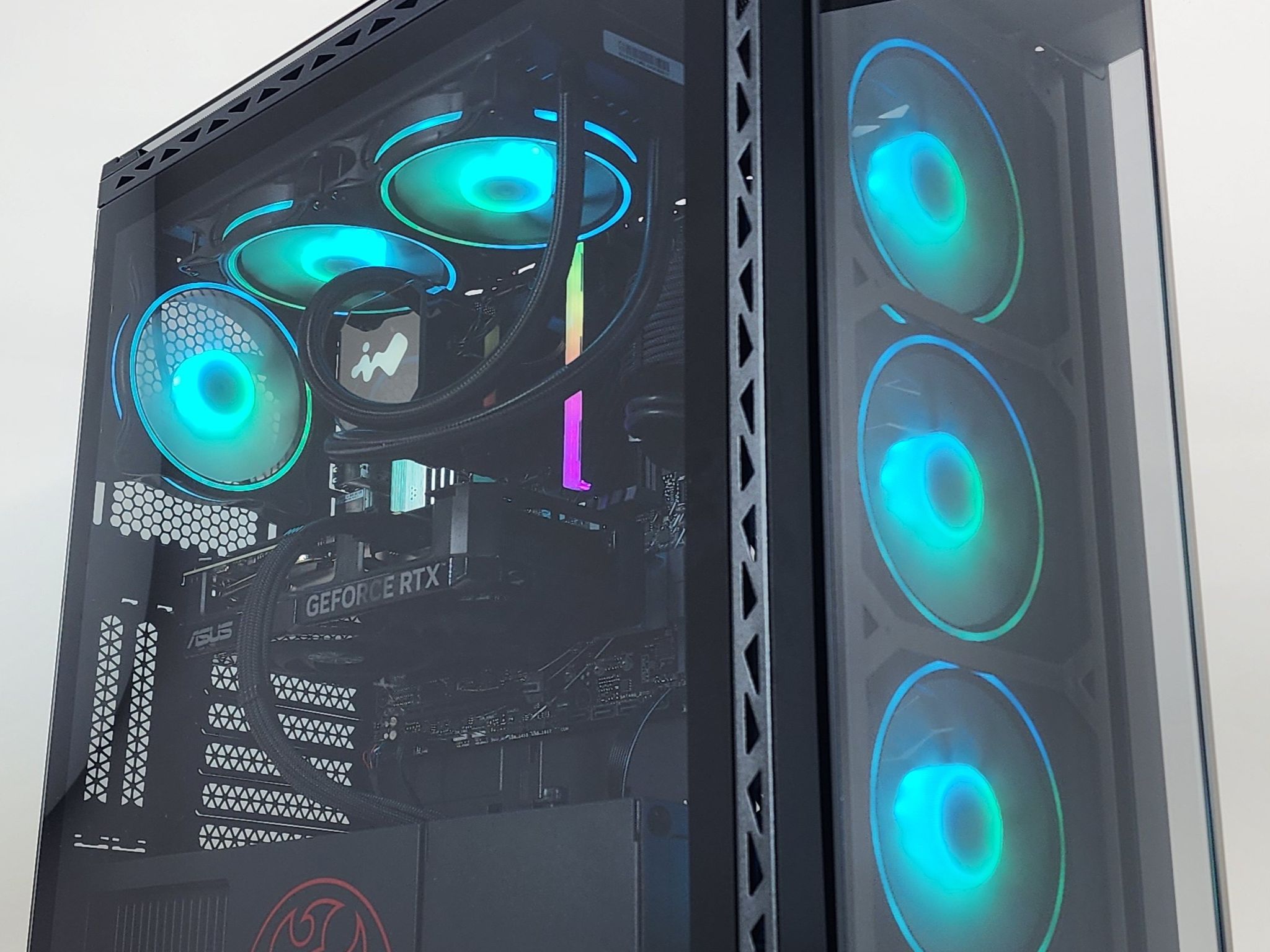 Gaming PC Ryzen 5 9600X 16GB RAM 1TB SSD RTX 4060 Ti 8GB Windows 11 Computer