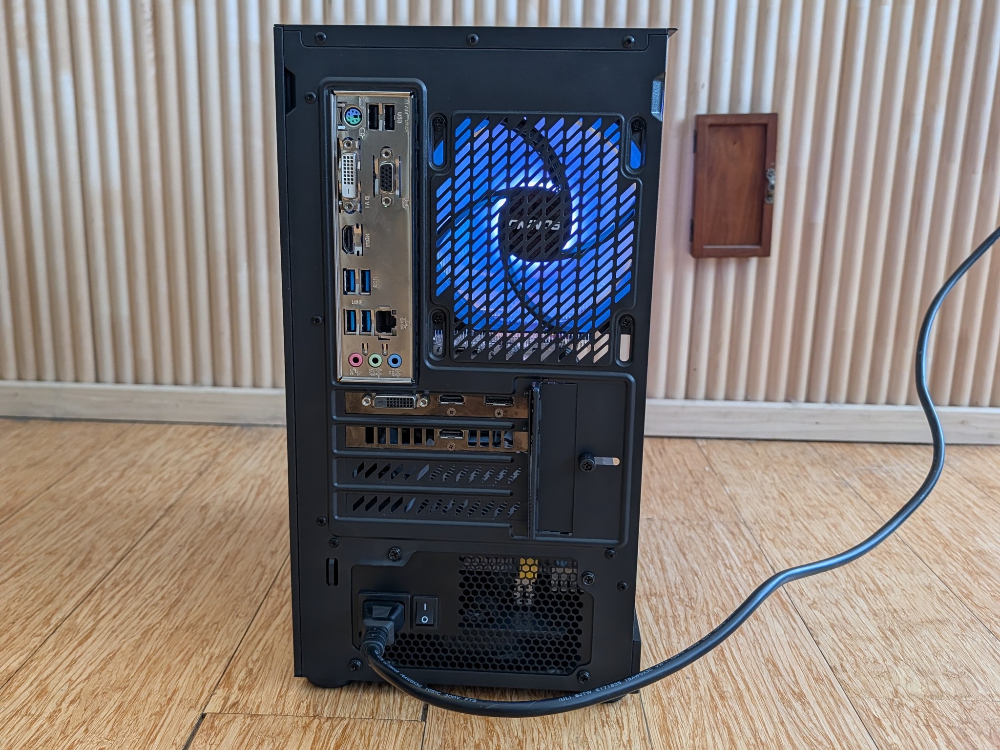 Custom RTX Gaming PC | RTX 2060 | I7 6700K | 16GB DDR4 | 256GB NVME |