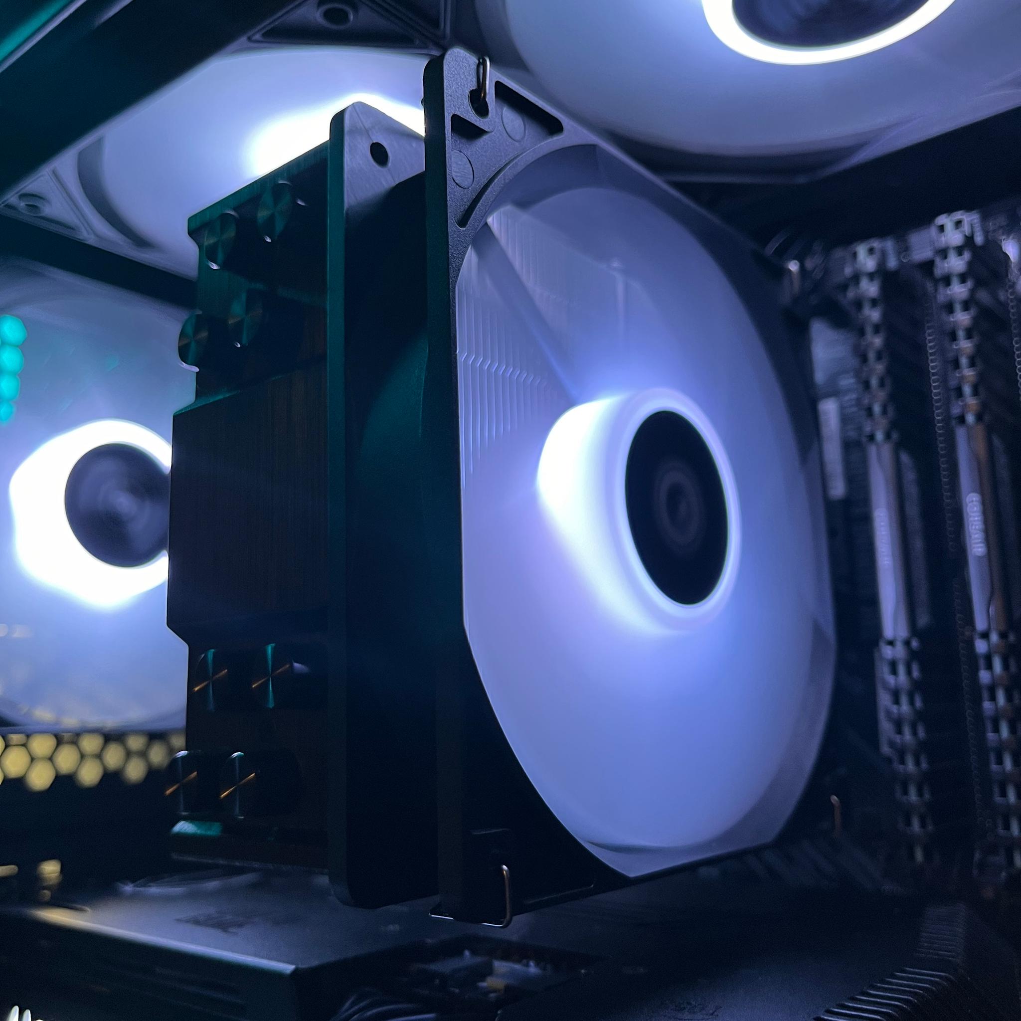Gaming PC: RTX 3070 - Ryzen 7