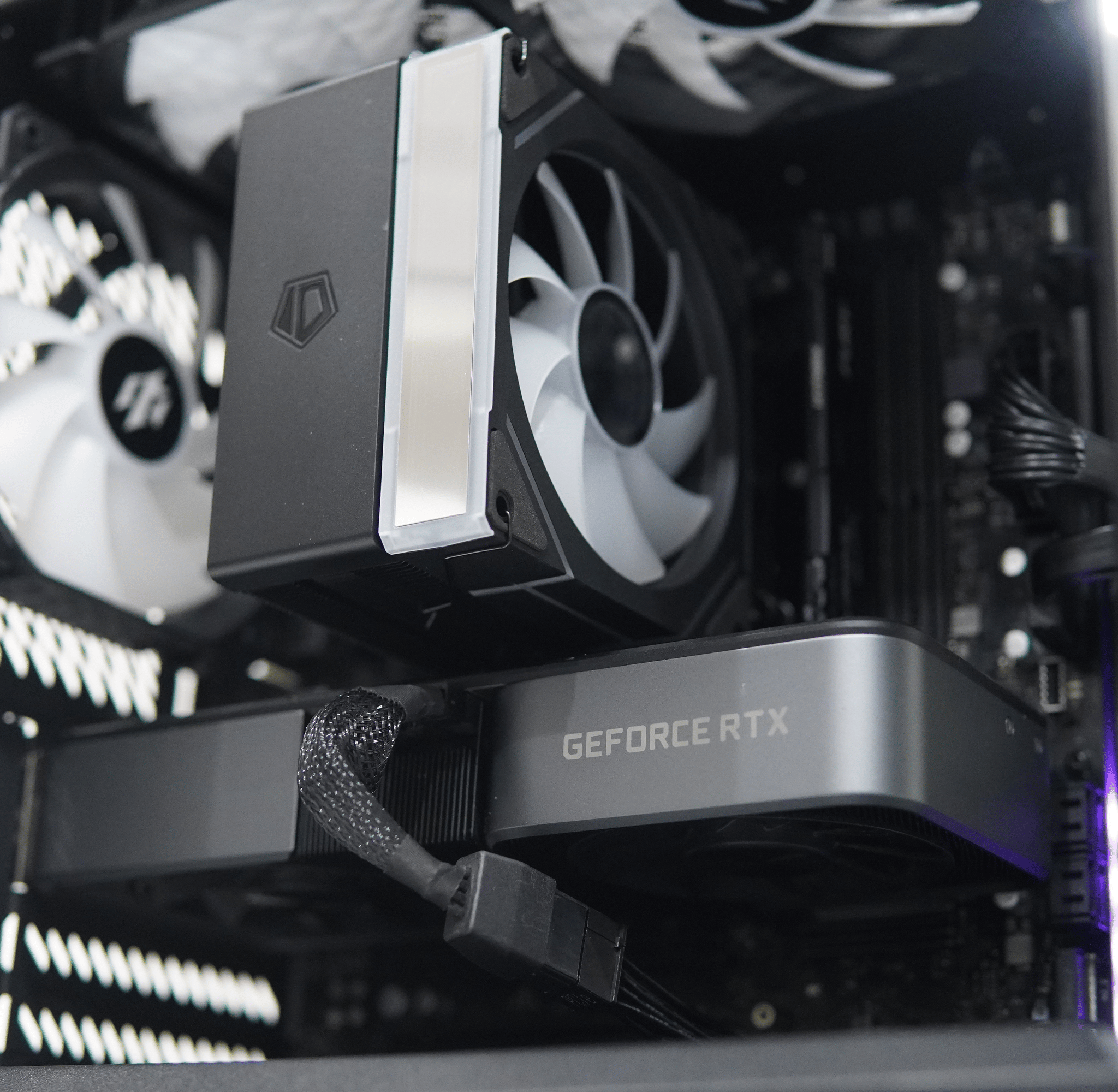 RTX 3070 FE, i7 11700F Gaming PC