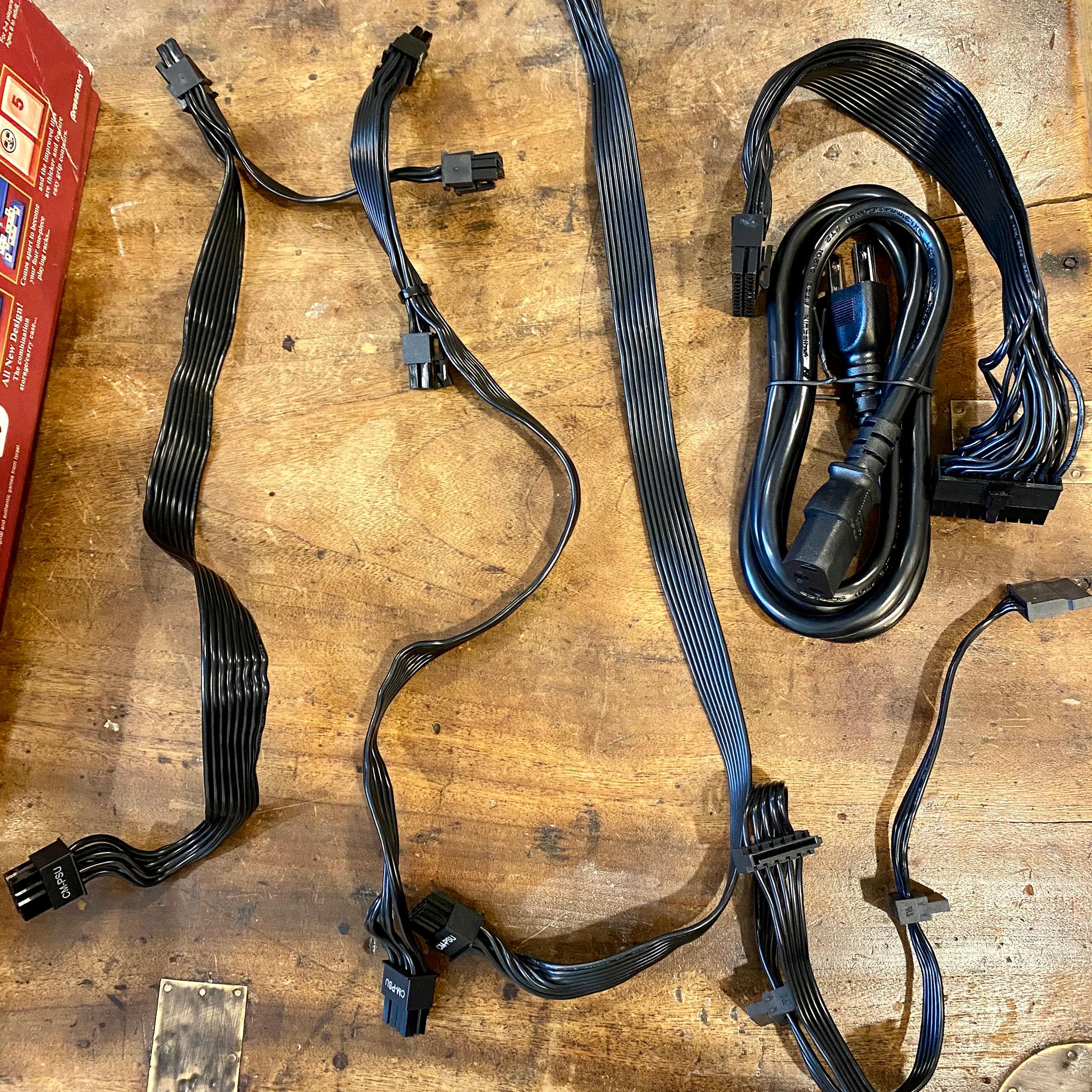 Cooler Master V850 SFX Gold, Mint Condition