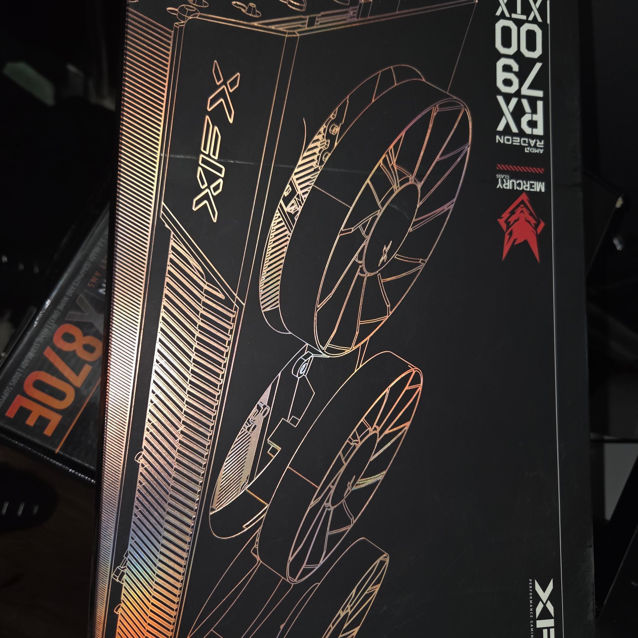 XFX Mercury Radeon RX 7900 XTX Magnetic Air