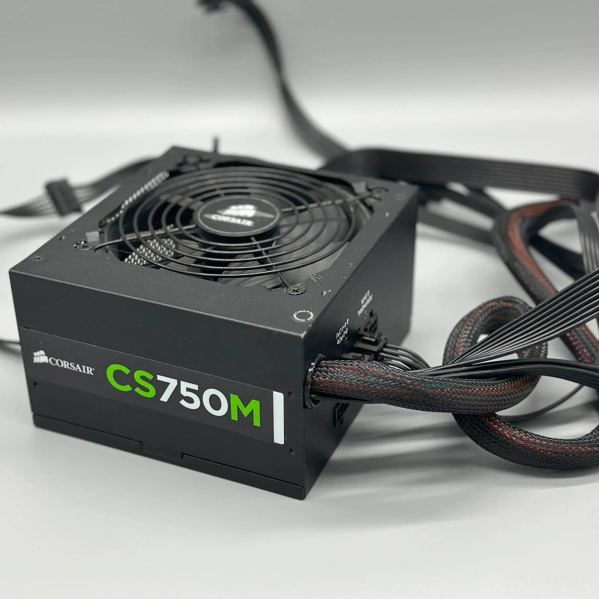 CORSAIR CS-M Series CS750M 750W 80 PLUS GOLD