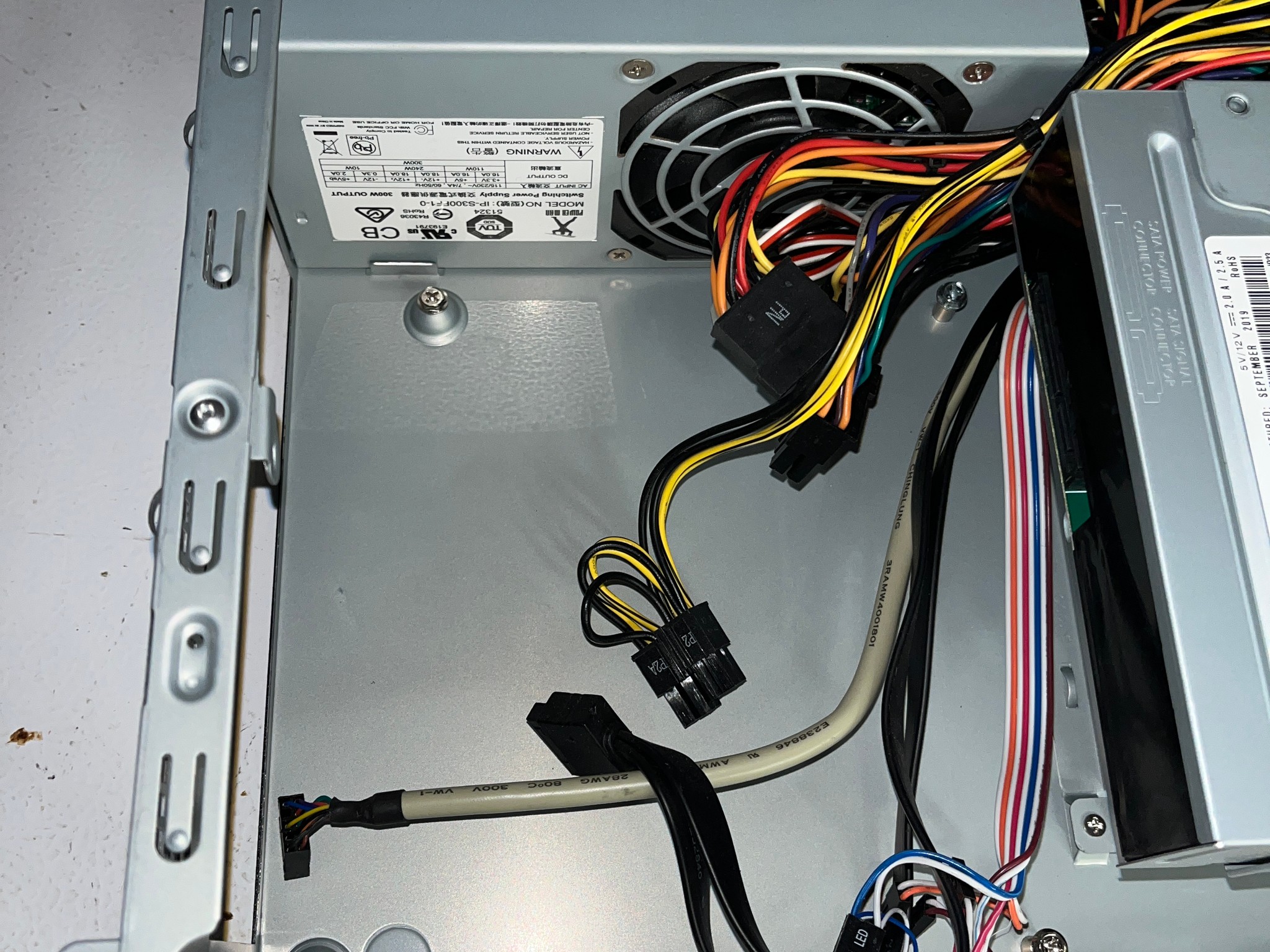 In-Win BP655 Mini-ITX Case w/ 300w PSU & DVD/CD Rewritable Drive Pre installed BP655.FH300TB3