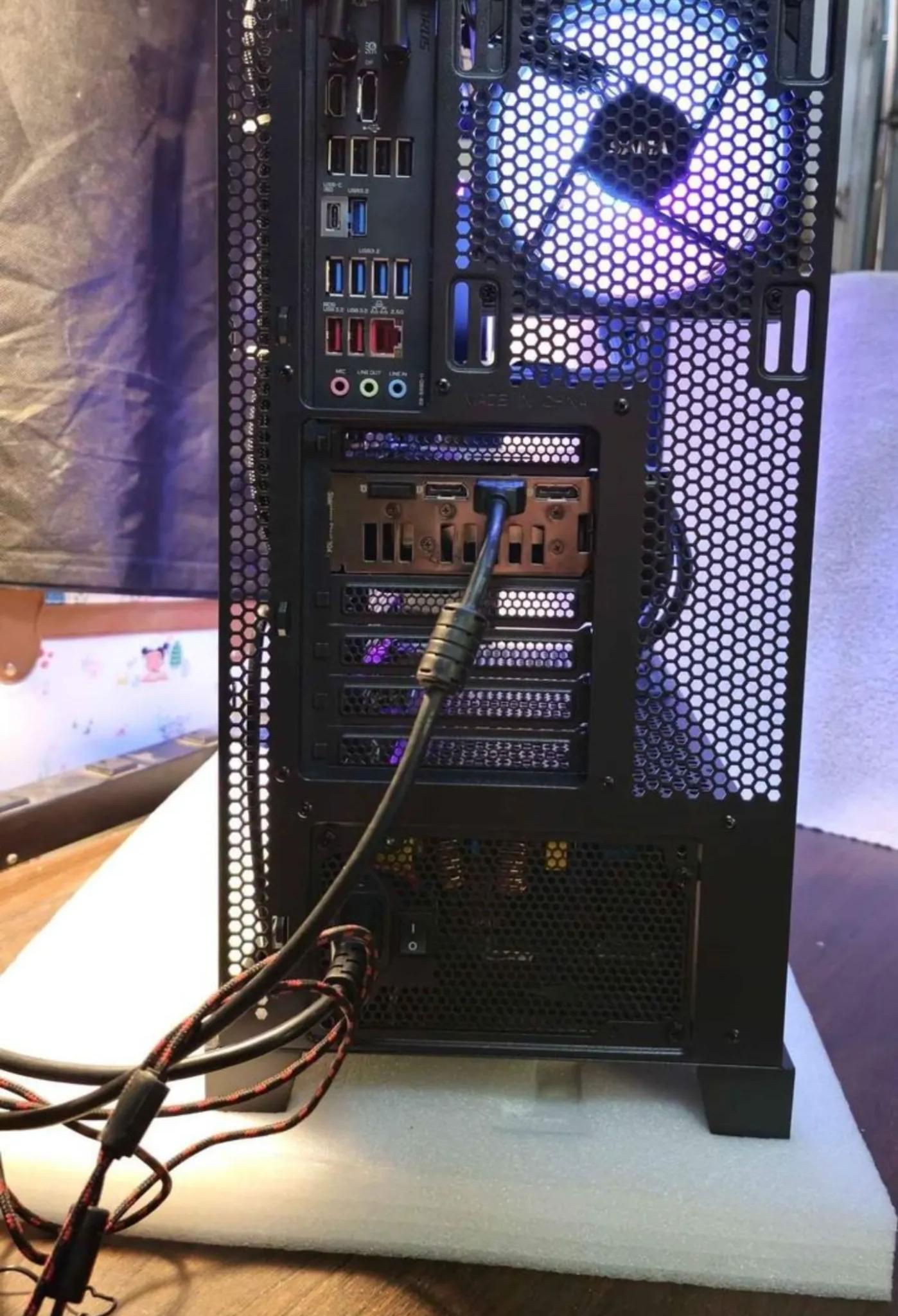 **PROJECT THANOS** - Ryzen 9 7900X3D & RTX 4070 GAMING PC / WORK STATION *BRAND NEW IN BOX* $1799
