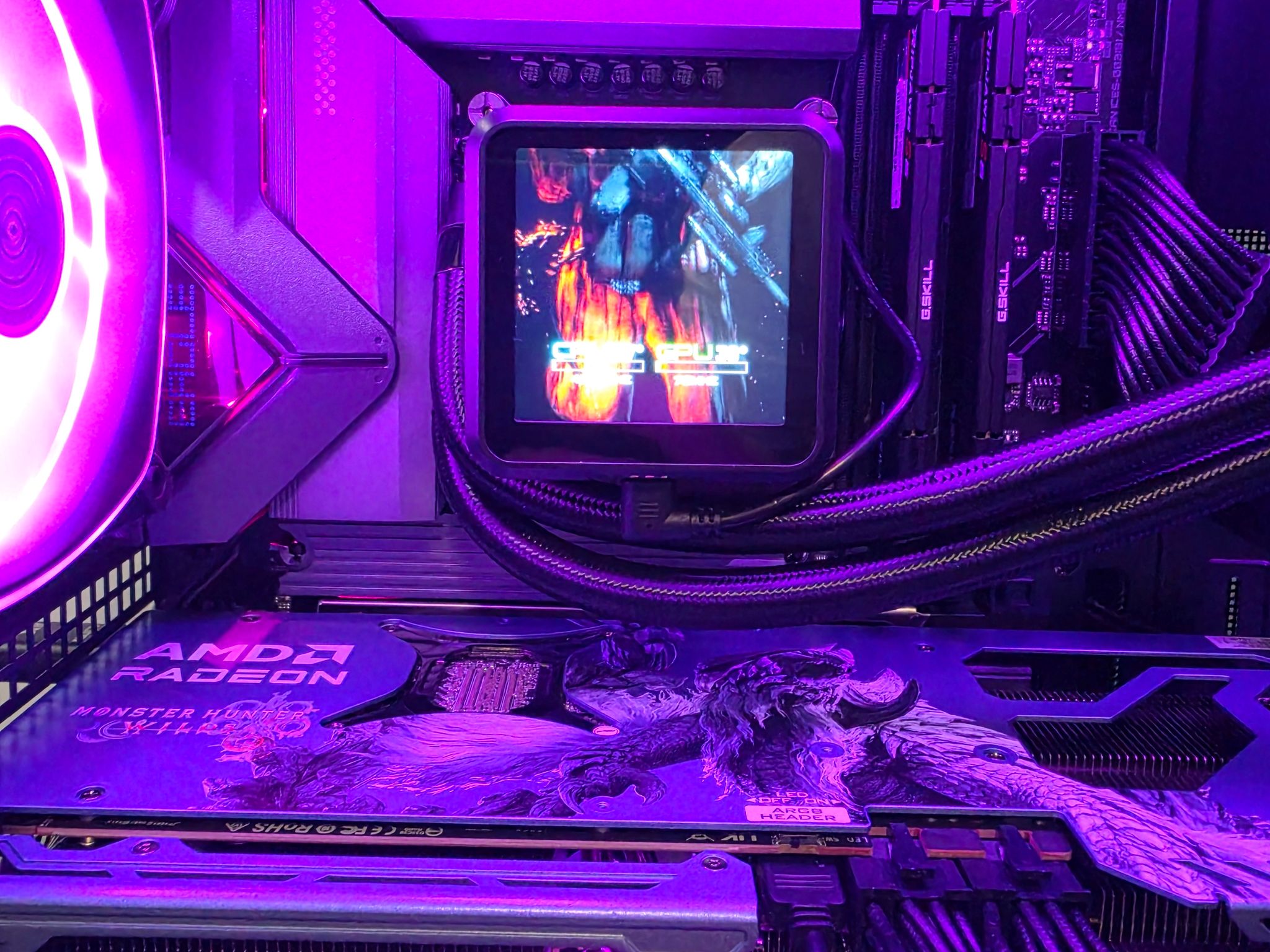 RX 9070 XT-Intel Core Ultra 7 270k plus-32 GB DDR5 6000-2 TB (1+1) NVME Beast Gaming PC