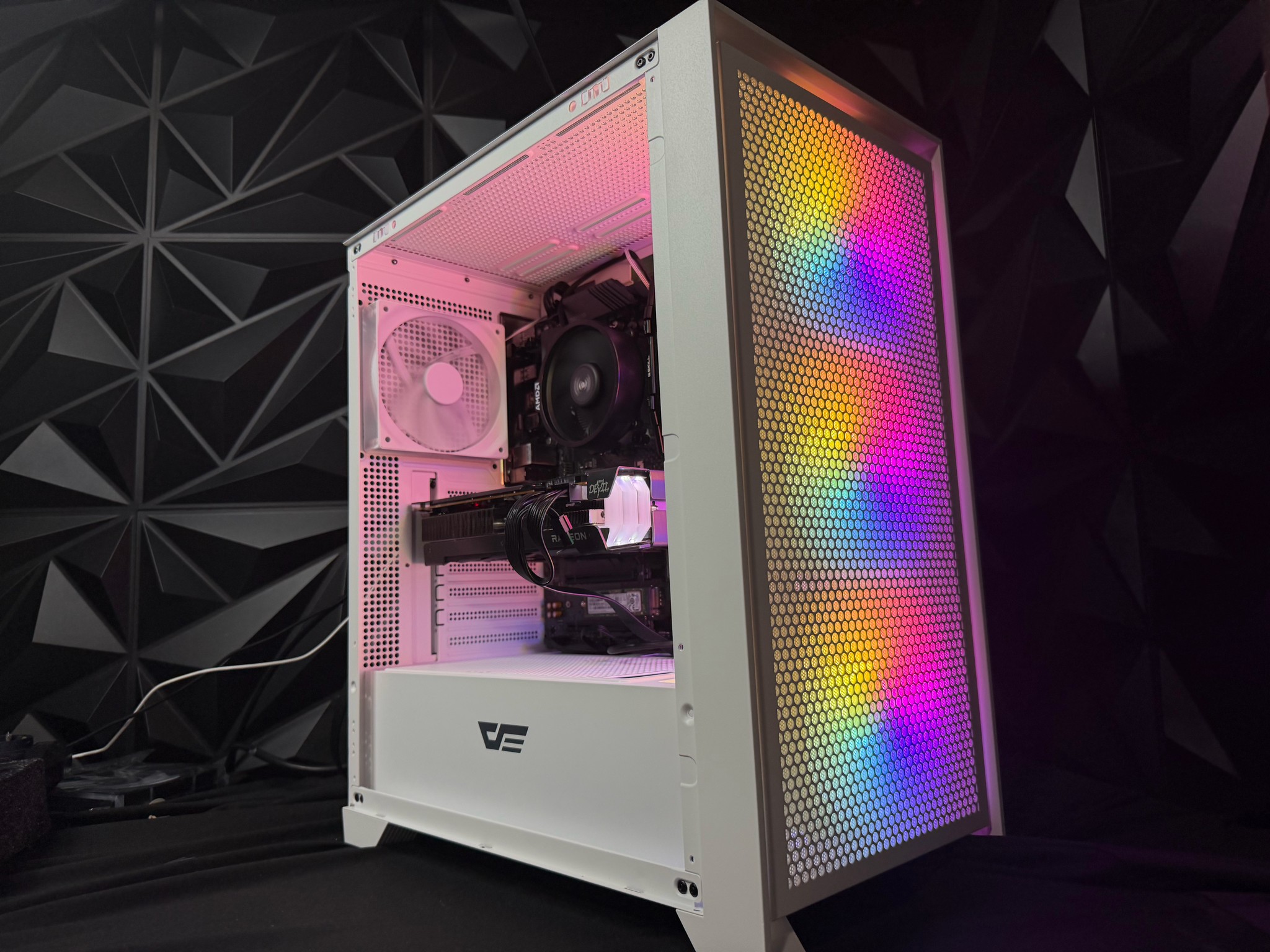 🔥😎 THE MID DADDY 😎🔥Ryzen 5 5500| RX 6600XT| 16 GB DDR4| 750 GB NVMe| 650W PSU