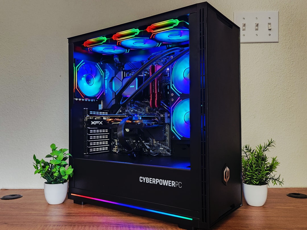 デスクトップ ・Ryzen2600/RX570/16gb/M2SSD/600W RX 570 8GB | Ryzen 5 2600 | 16GB RAM | 500GB SSD | WiFi + BT