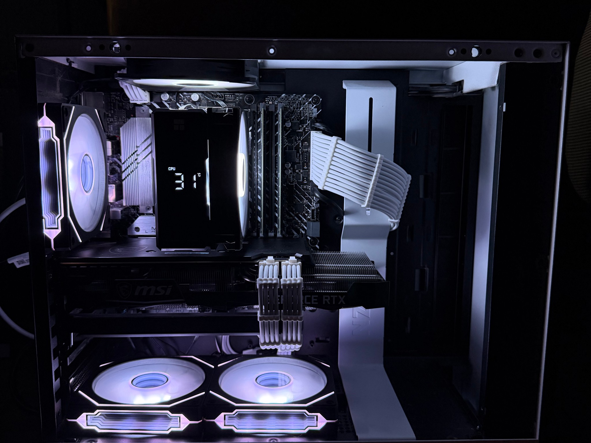 Custom White Gaming PC | RTX 3070 | i5-12400F | 2.25TB | WiFi | Windows 11 | Plug & Play