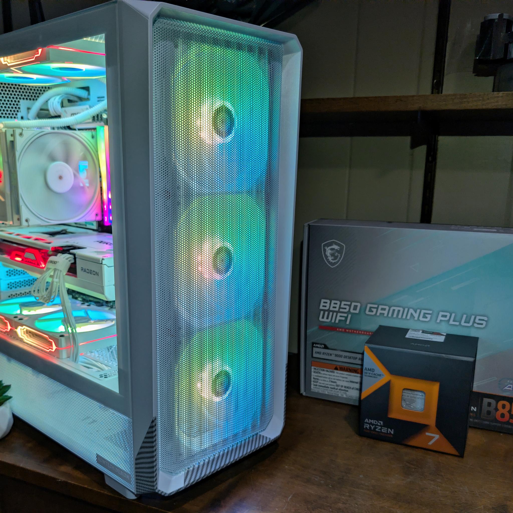 All-White Custom Gaming PC | AMD 7800X3D | Sapphire Pure 7800XT 16GB | 32GB DDR5 6000MT/s | 1.25TB