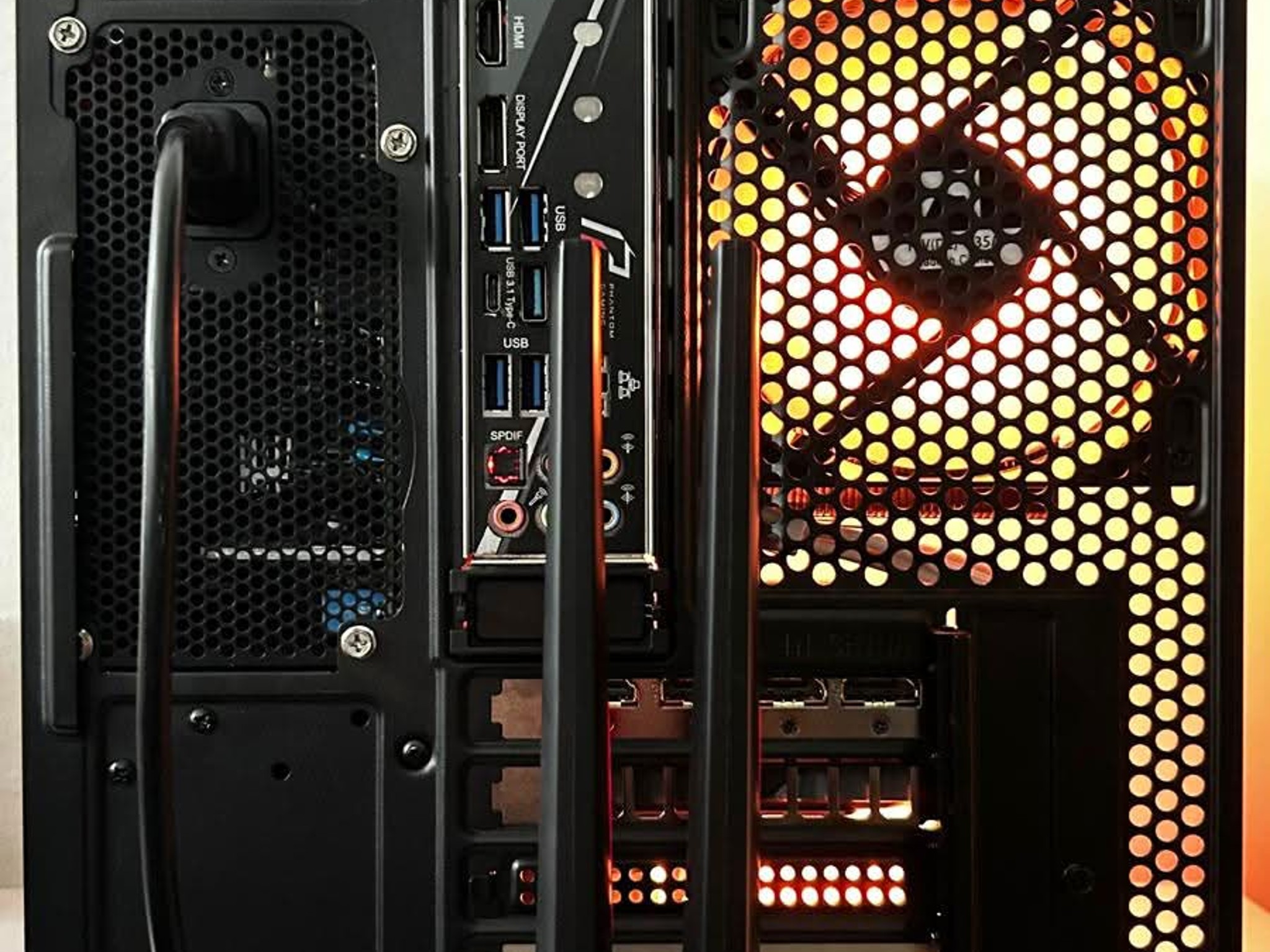 Gaming PC - RTX 5060, I5-9400F, 16GB DDR4, WIFI, BLUETOOTH, ARGB
