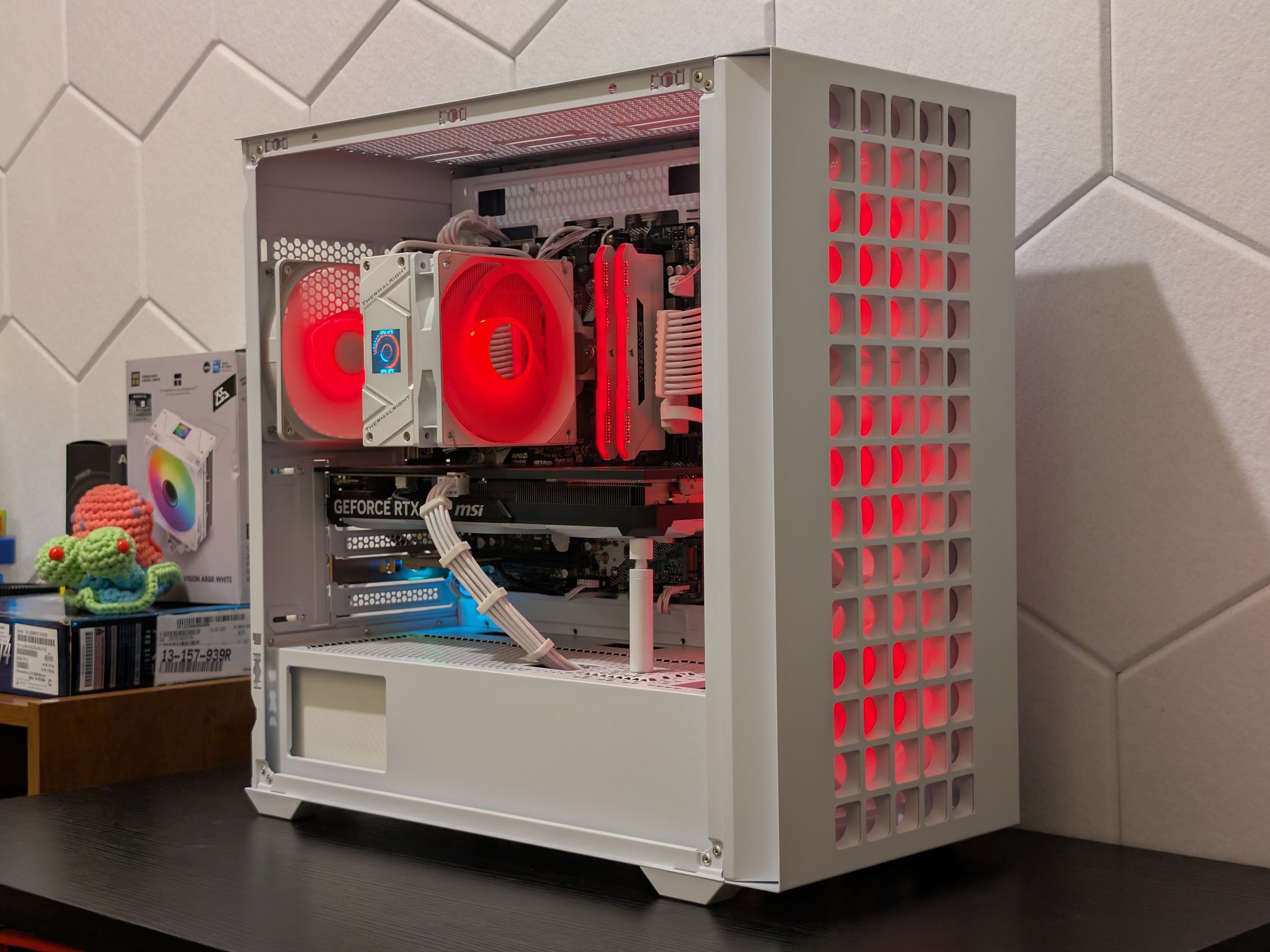 🐼🔥1440p Gaming Beast | RTX 4060Ti | Ryzen 5500 | 1TB SSD | 32GB RAM | WiFi 6 & Bluetooth🔥🐼
