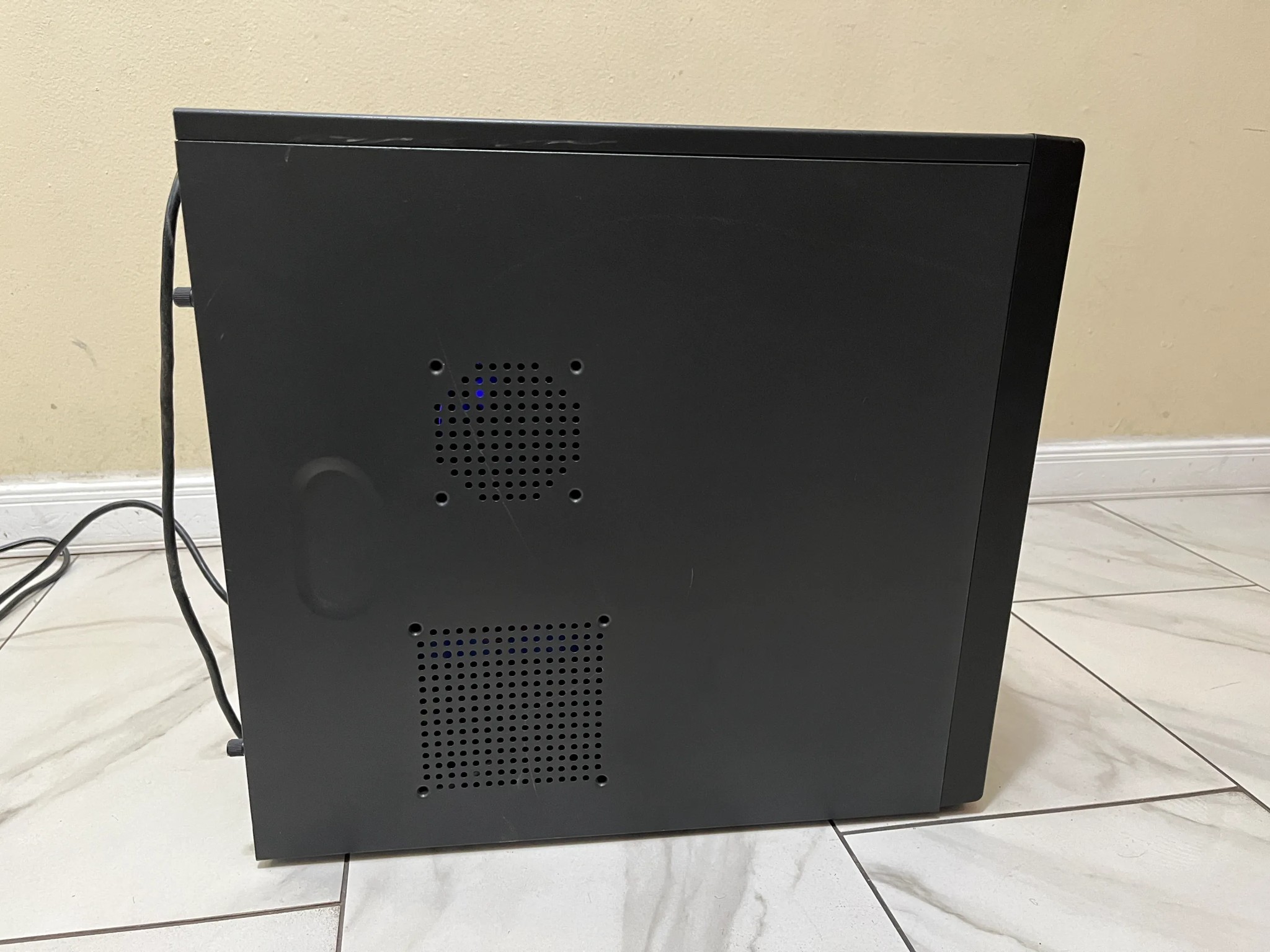 🖥️ Sleeper Gaming PC - Intel i5-11400F, AMD W5700 8GB, 16 GB RAM, 1 TB Storage, High Performance PC