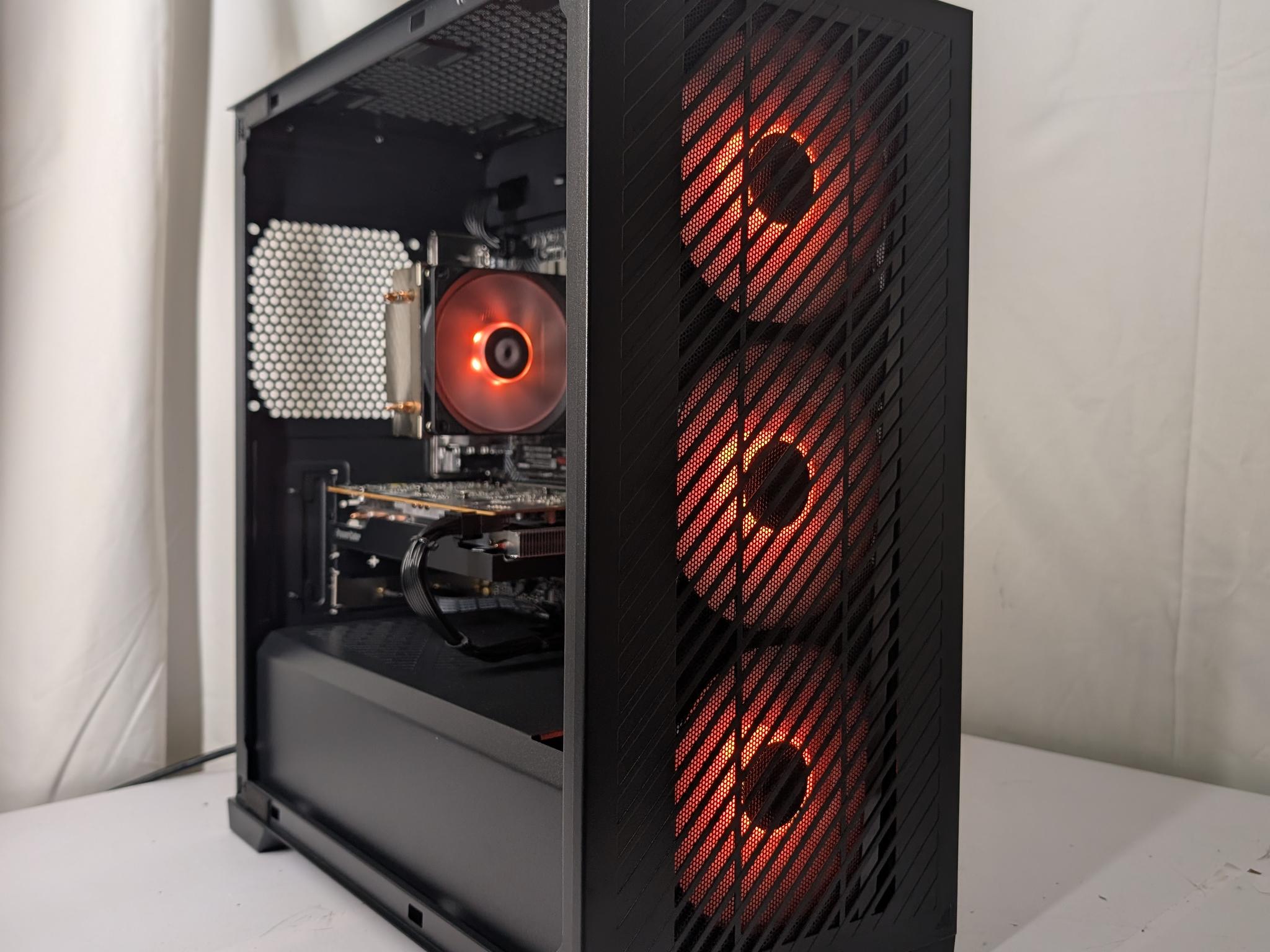Rx 6600 | i3 12100f | 16GB DDR4 | 1TB NVME