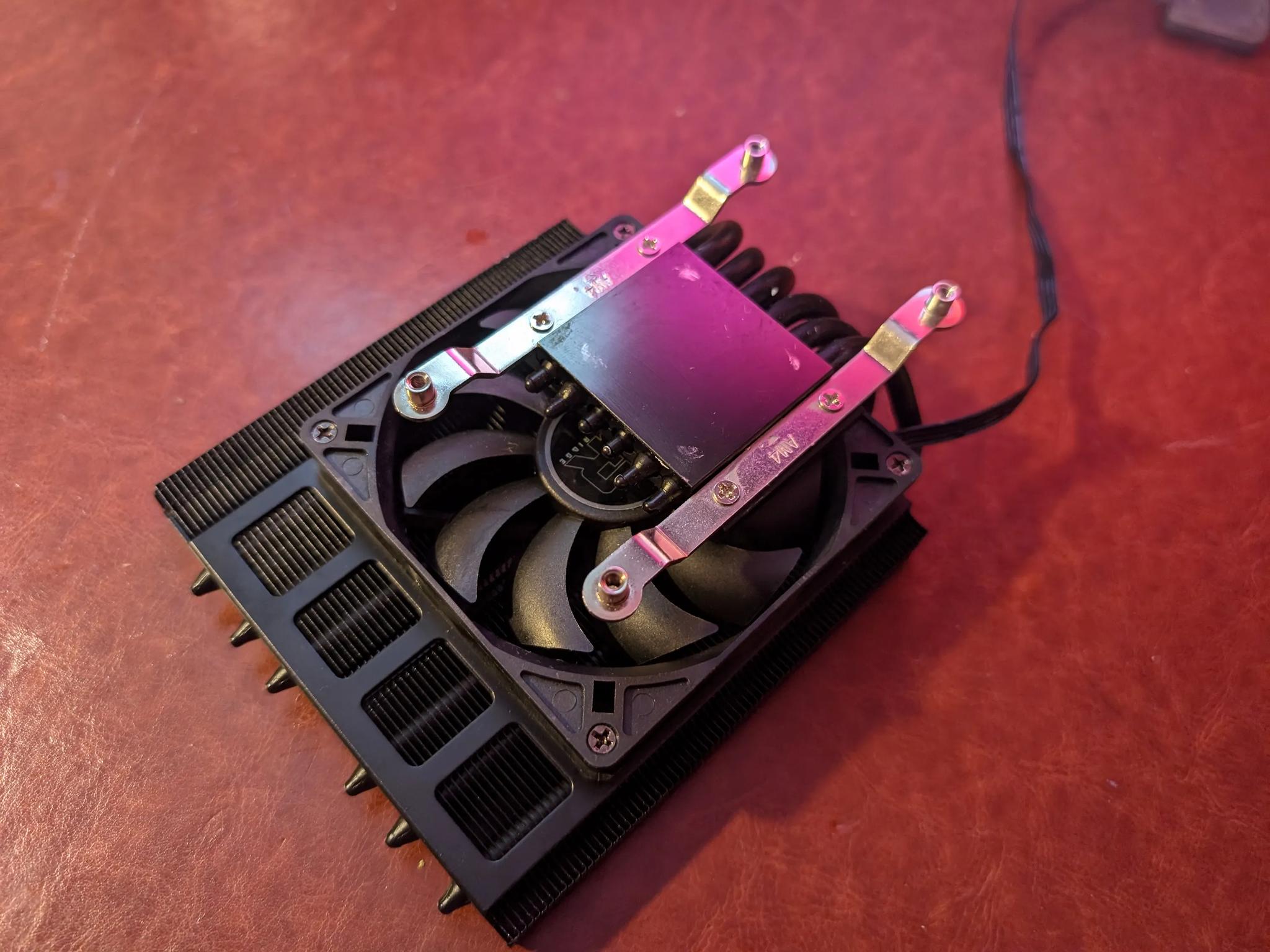 Alpenföhn Black Ridge Low Profile Cooler