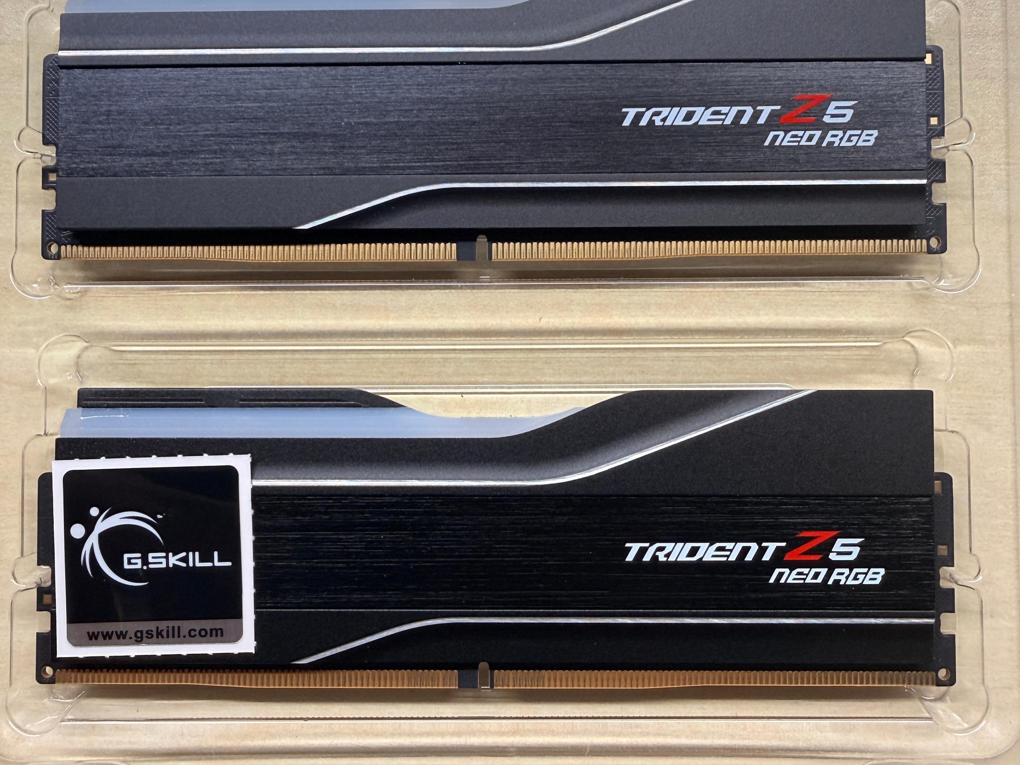 G.Skill Trident Z5 neo rgb DDR5-6000 CL26 16Gbx2 EXPO