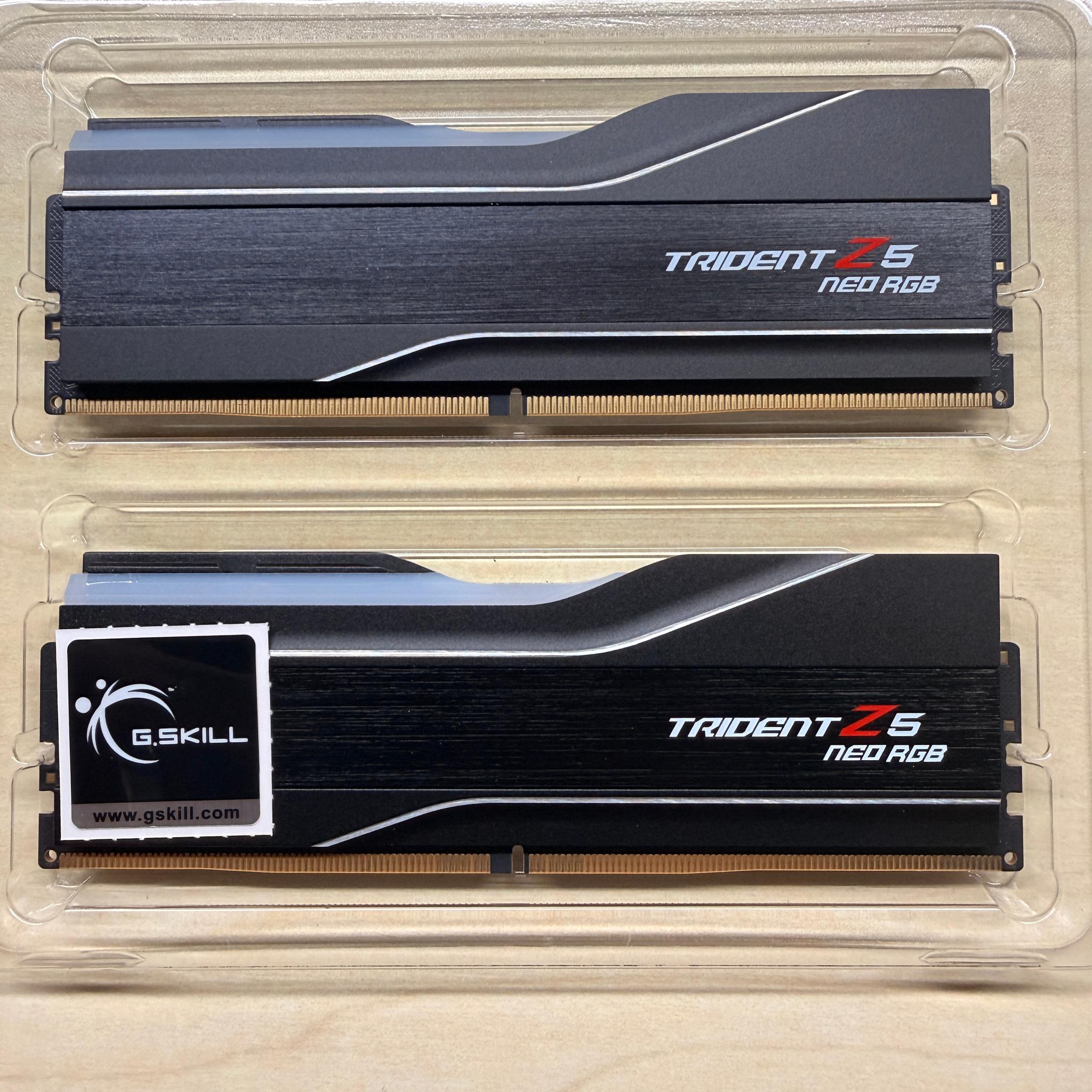 G.Skill Trident Z5 neo rgb DDR5-6000 CL26 16Gbx2 EXPO