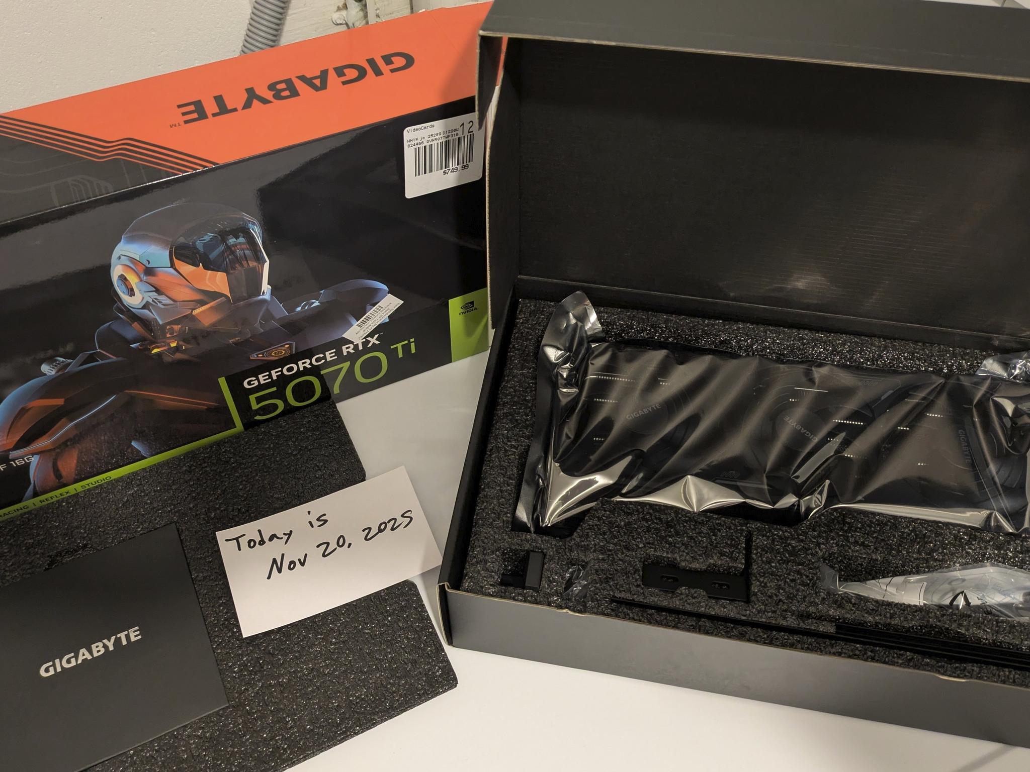 🔥 NEW — Gigabyte NVIDIA GeForce RTX 5070Ti 16G Windforce SFF Video Card 🔥