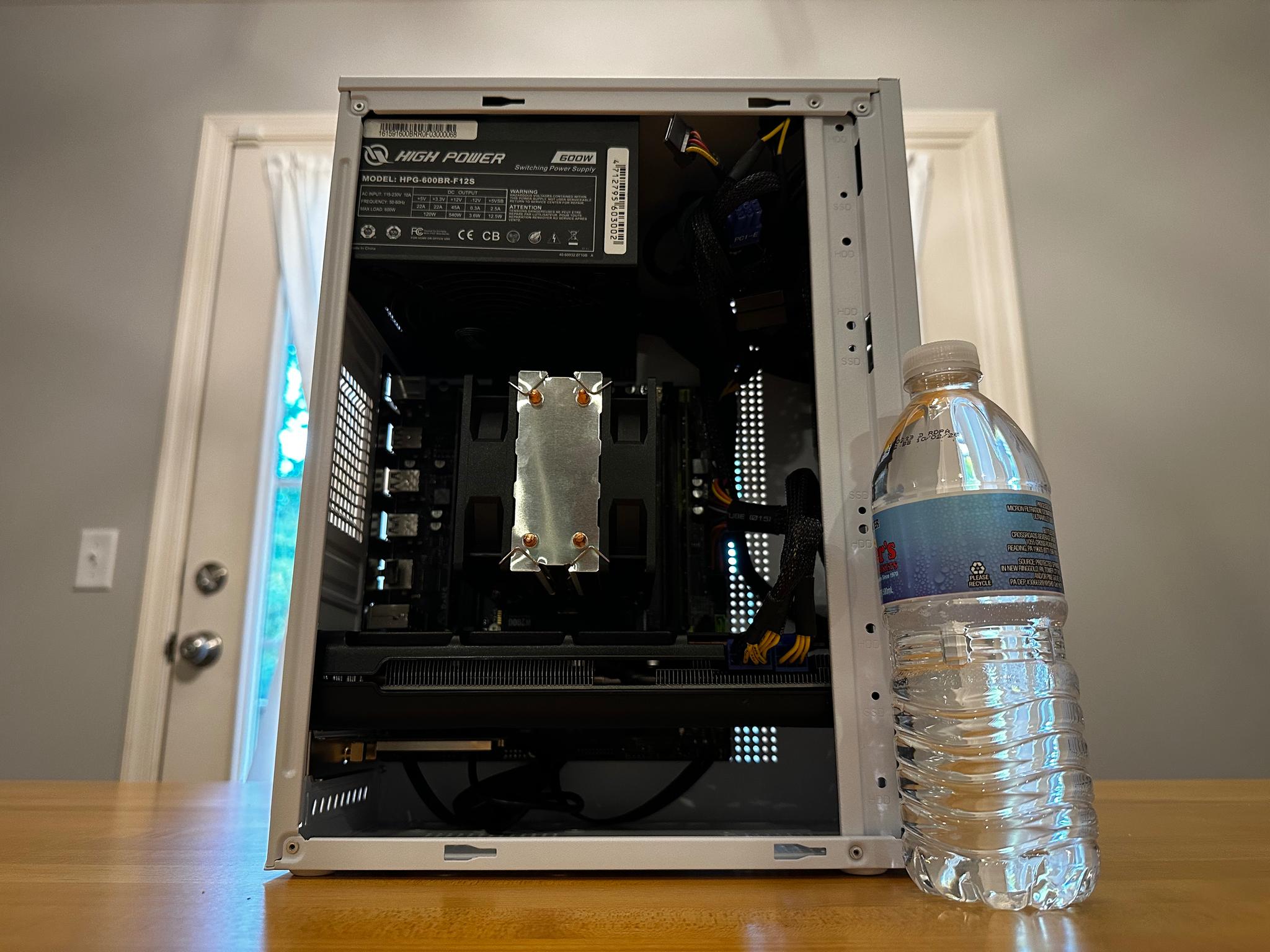 ⚪️|AMD RX 5700 8gb, 16gb Ram, 1tb SSD, 10 Core 3.4ghz Intel Processor, WiFi Compact Gaming PC