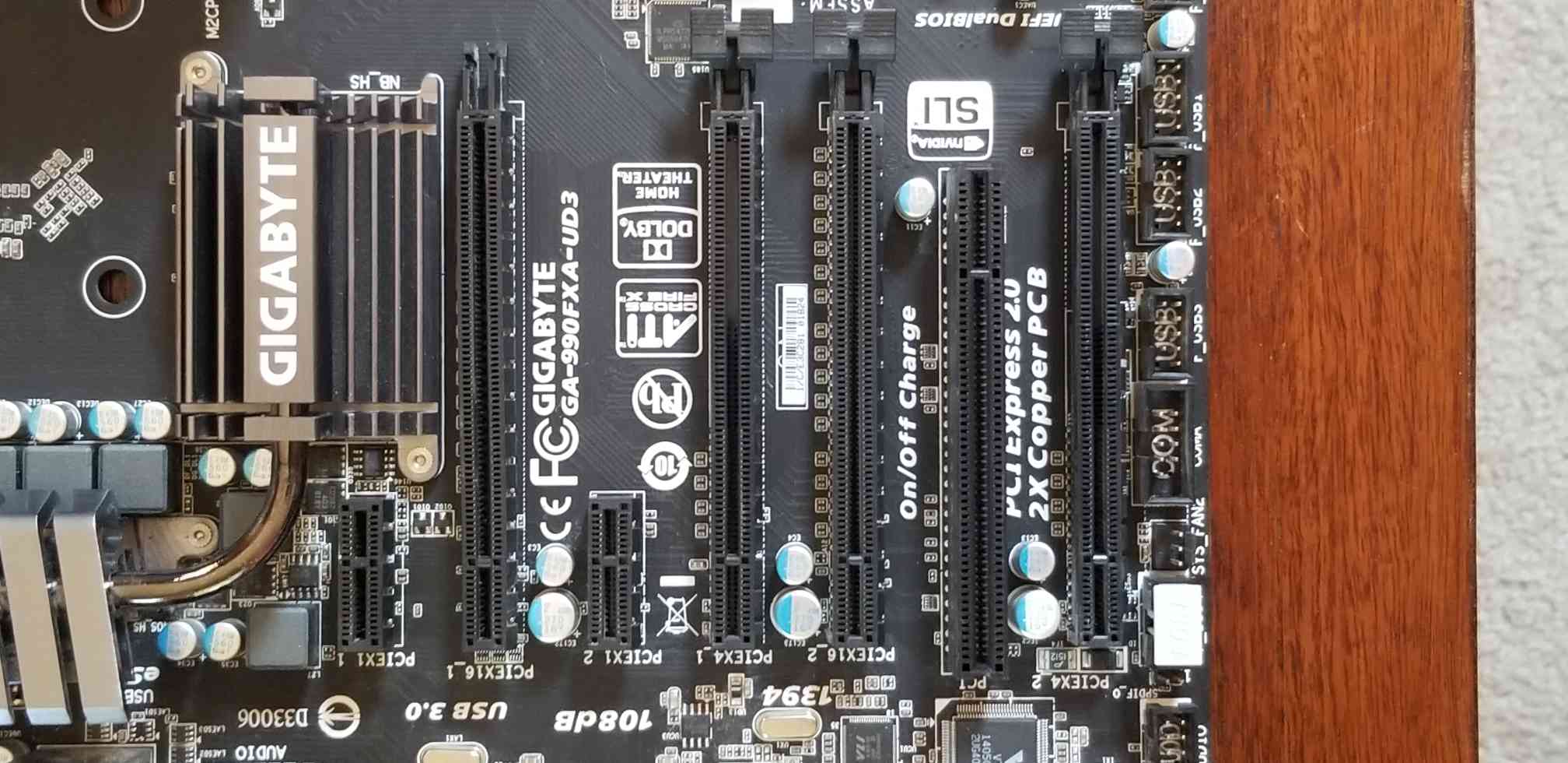 AMD FX 8350 (8 Cores 8 Threads) + Gigabyte GA-990FXA-UD3 + 16GB (4x4) DDR3 Bundle (Read Description)