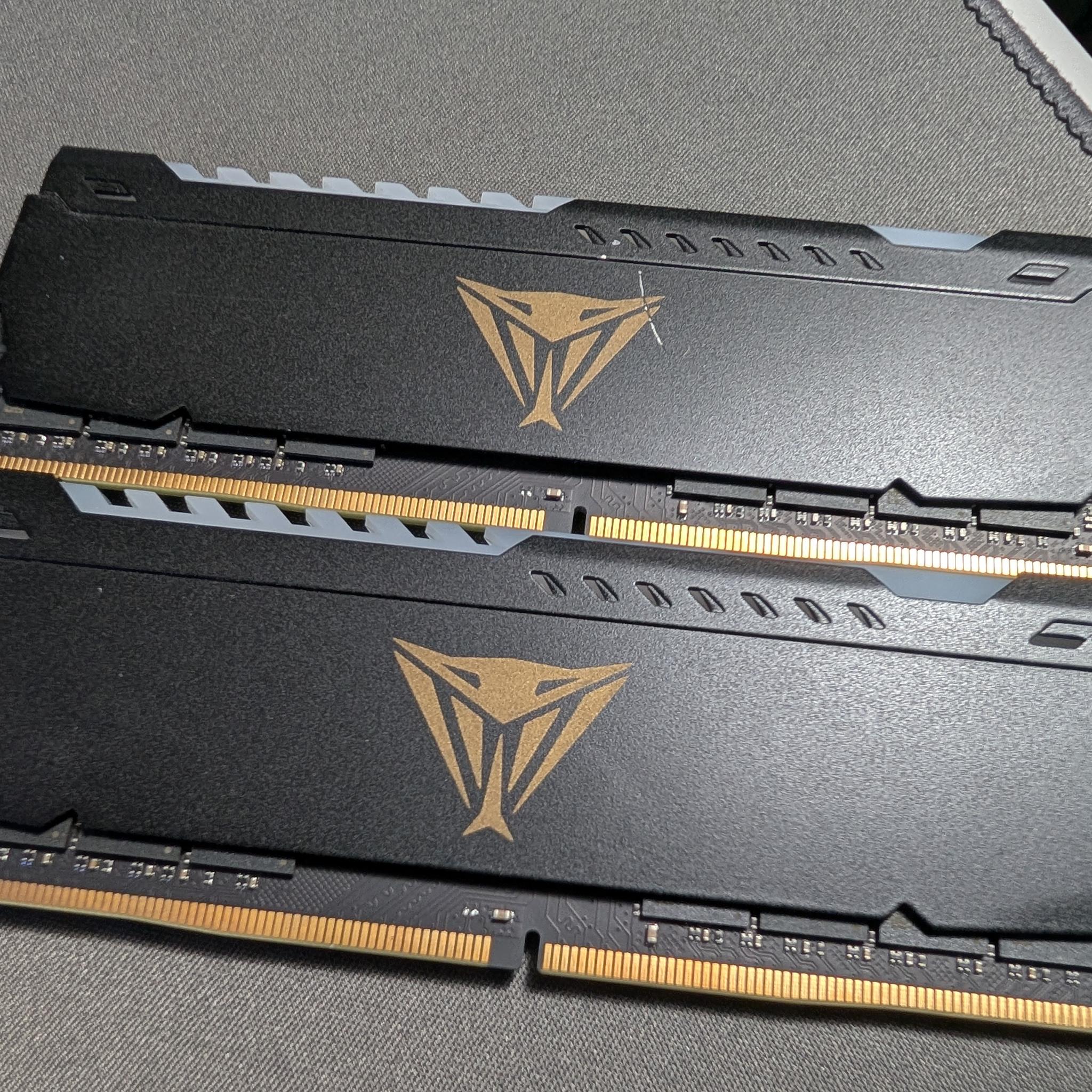 Patriot Viper Steel RGB 32GB DDR4 3200
