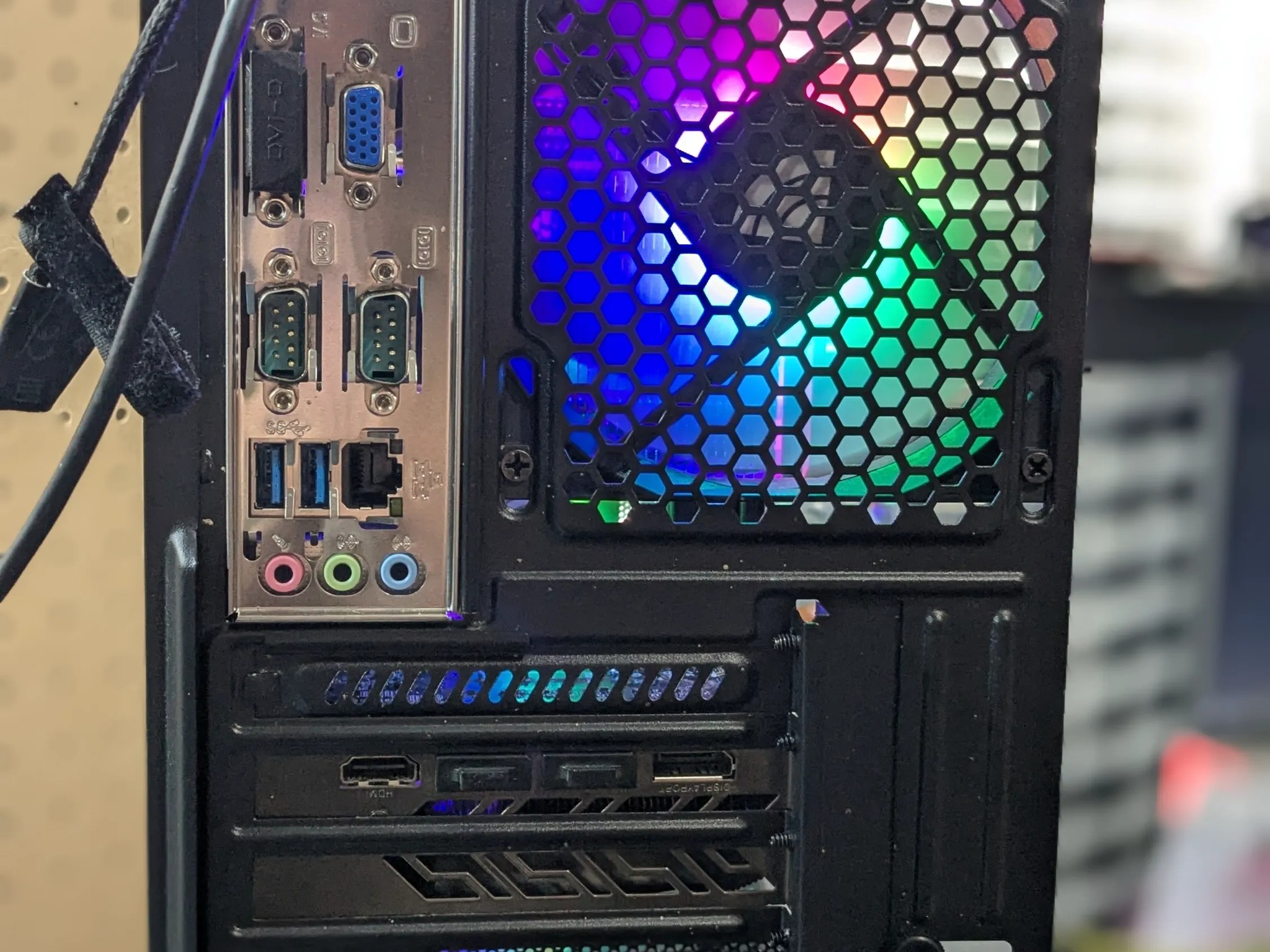 90 FPS Fortnite | 180 Day Warranty | i5-4570 , 16GB RAM, 480GB SSD, RX 570 8GB, RGB, Wifi