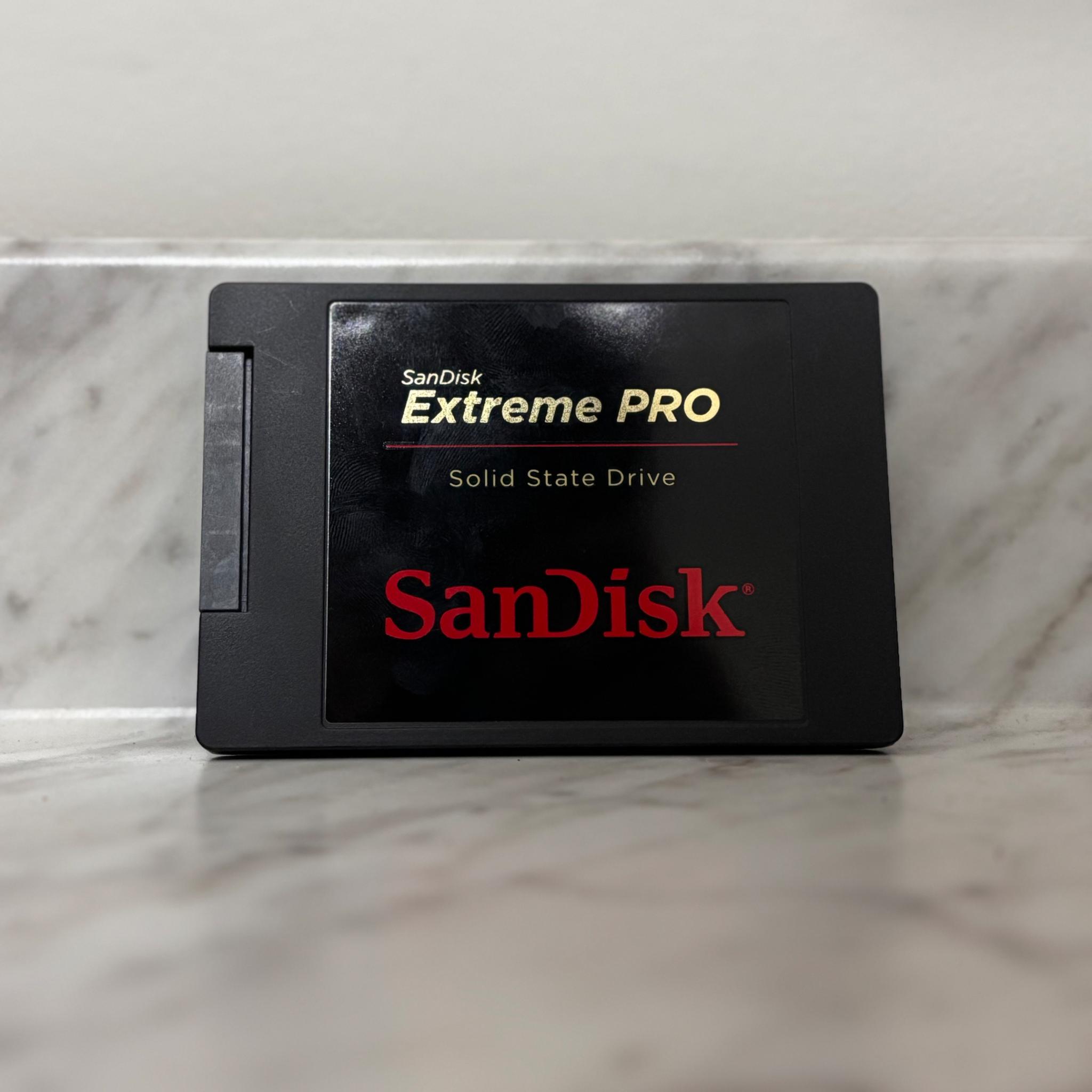 1tb SSD SanDisk SDSSDXPS-960G