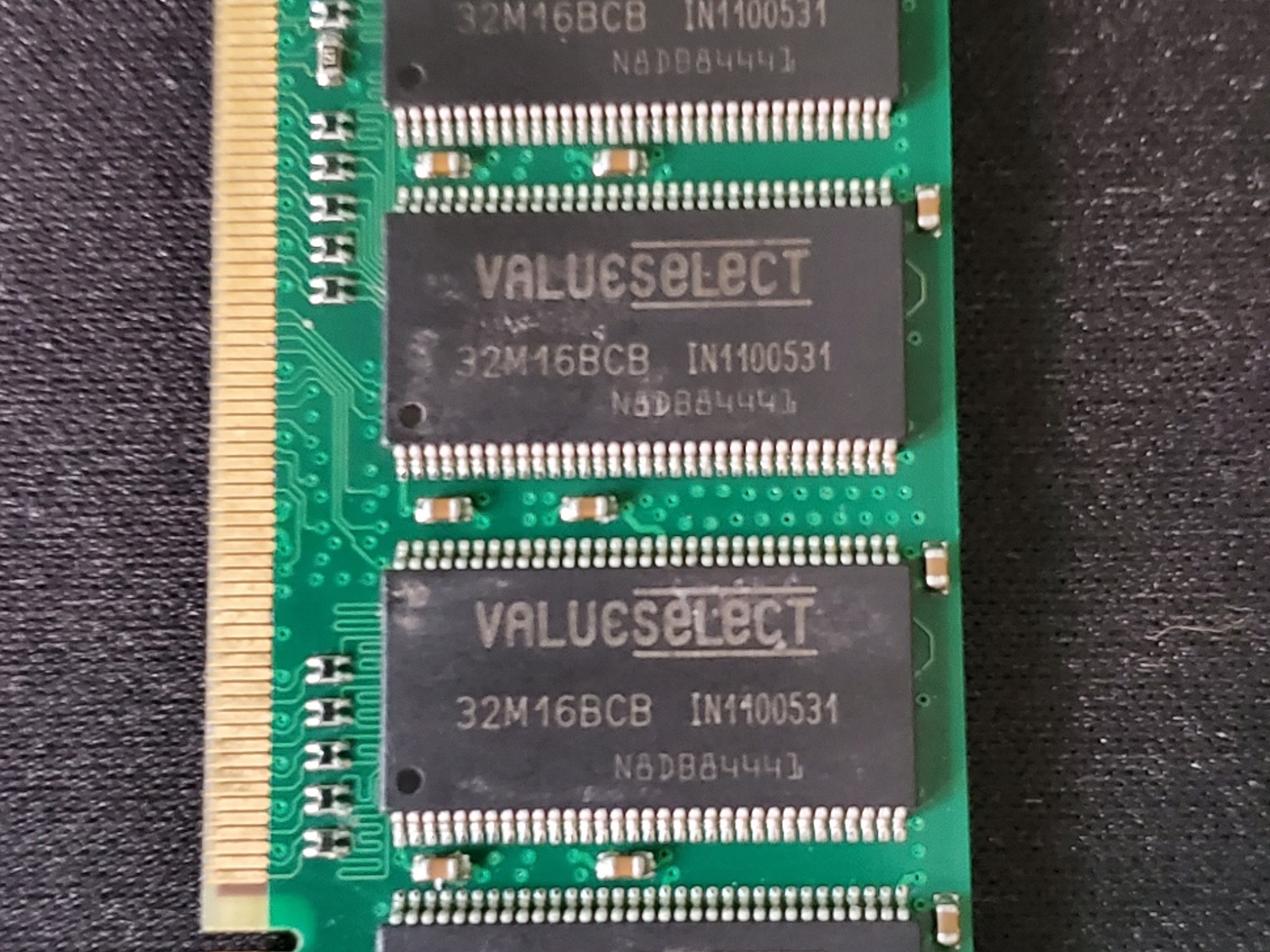 Corsair VS512SDS333 Value Select 512MB DDR SDRAM Memory Module
