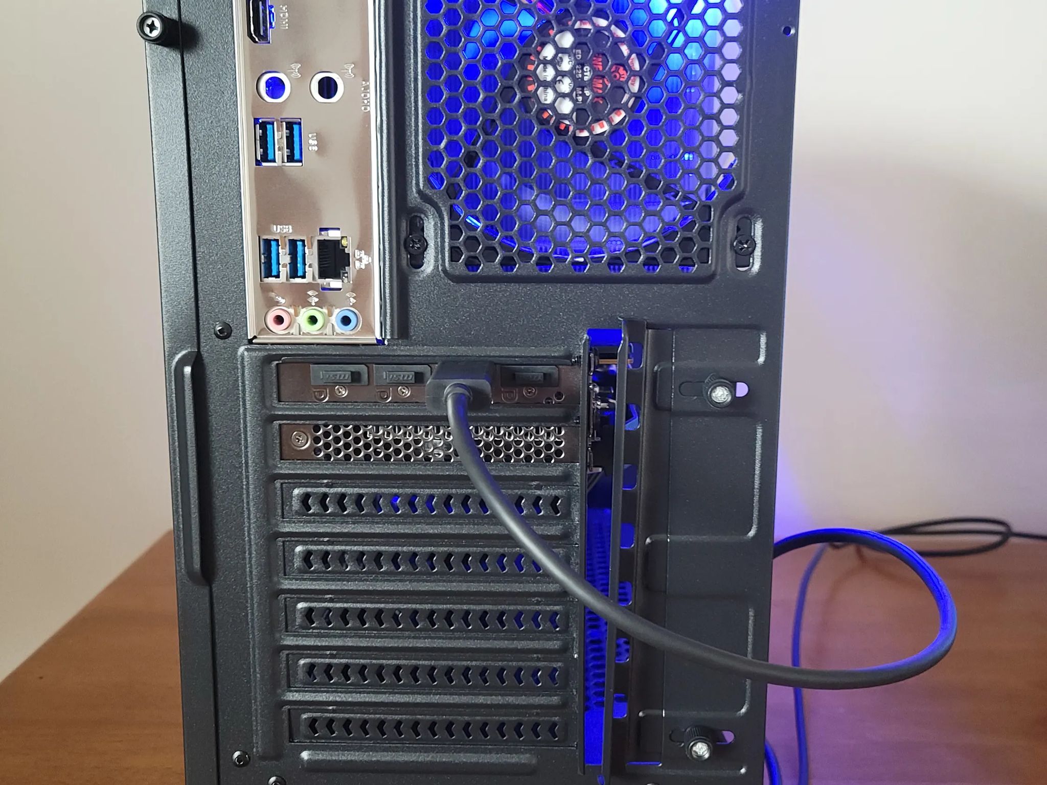 Budget 1080P PC, Ryzen 5 5600x, RX6600XT, 1TB M.2, 16GB 3000mhz RAM, 650W 80+ Gold PSU+ 24" Monitor