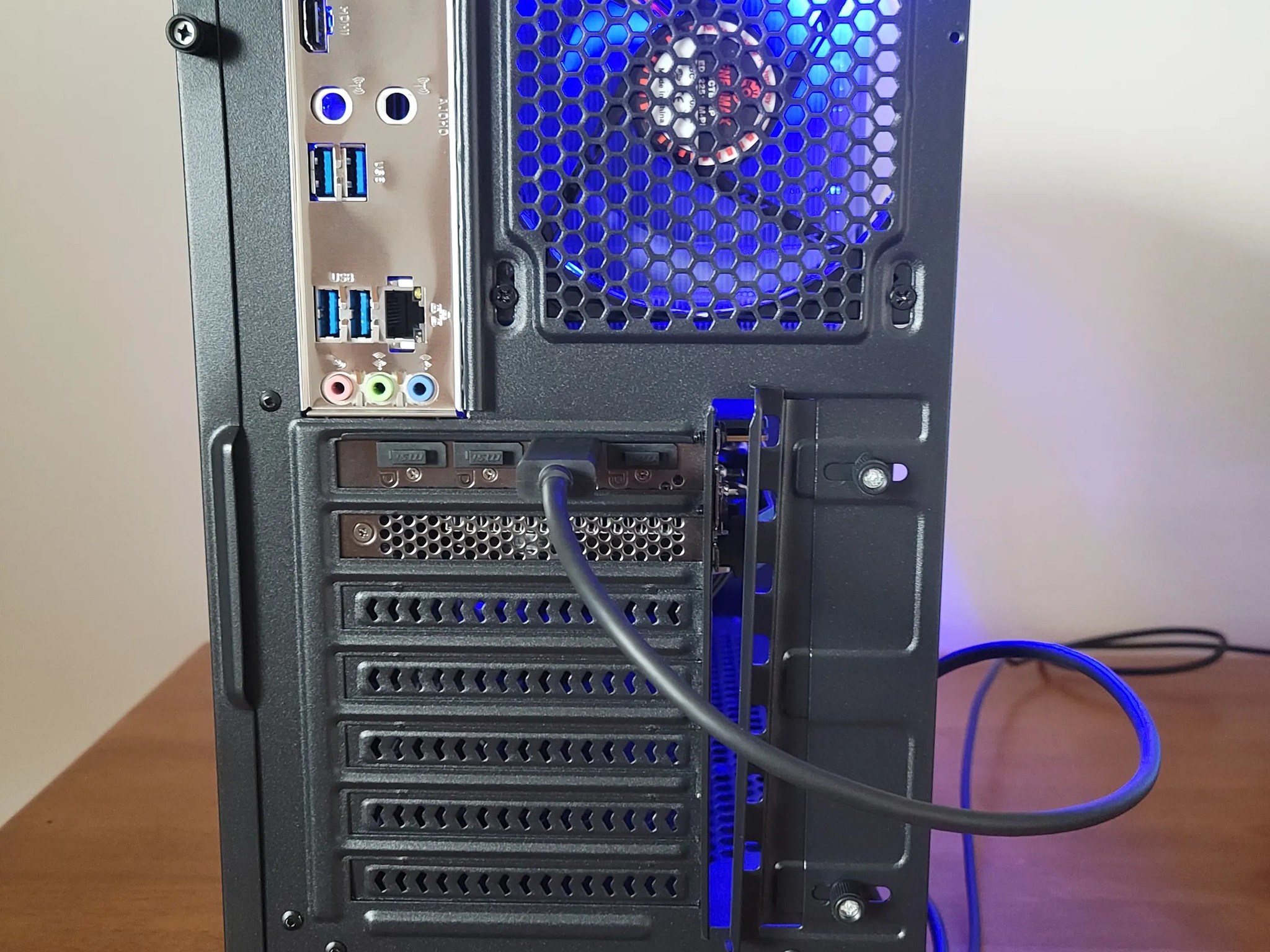 Budget 1080P PC, Ryzen 5 5600x, RX6600XT, 1TB M.2, 16GB 3000mhz RAM, 650W 80+ Gold PSU+ 24" Monitor