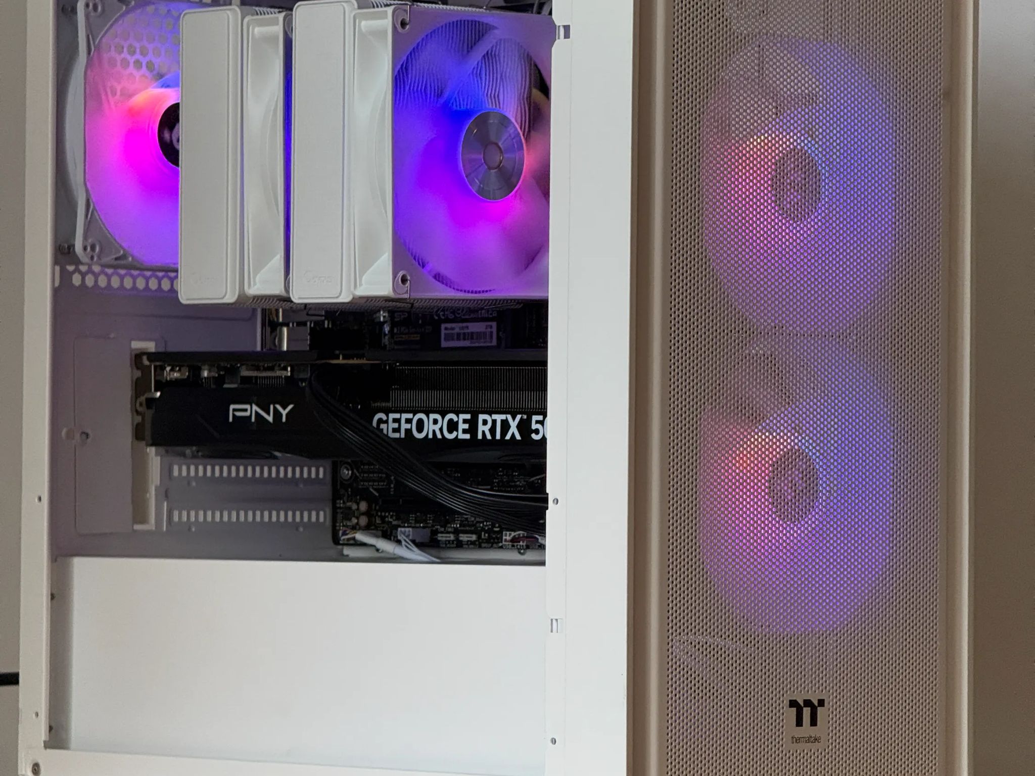Ryzen 5 7600X3D RTX 5070 Gaming PC