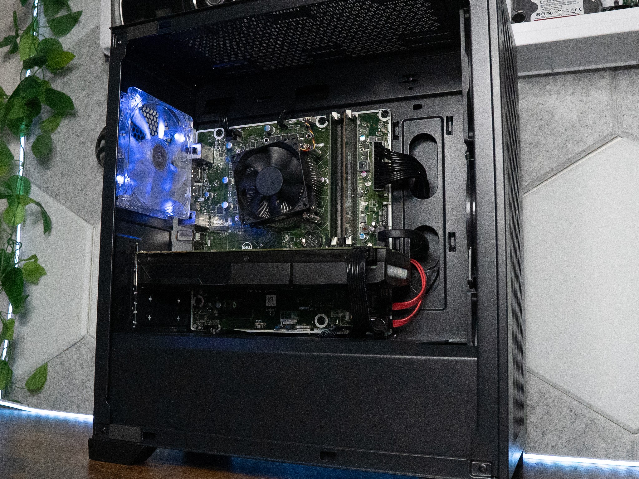 ❄️❄️ BUDGET - BO7 Ready GAMING PC | MSI GTX 1080 8GB | INTEL i7 8700 | 16GB DDR4 RAM | 1.24TB |