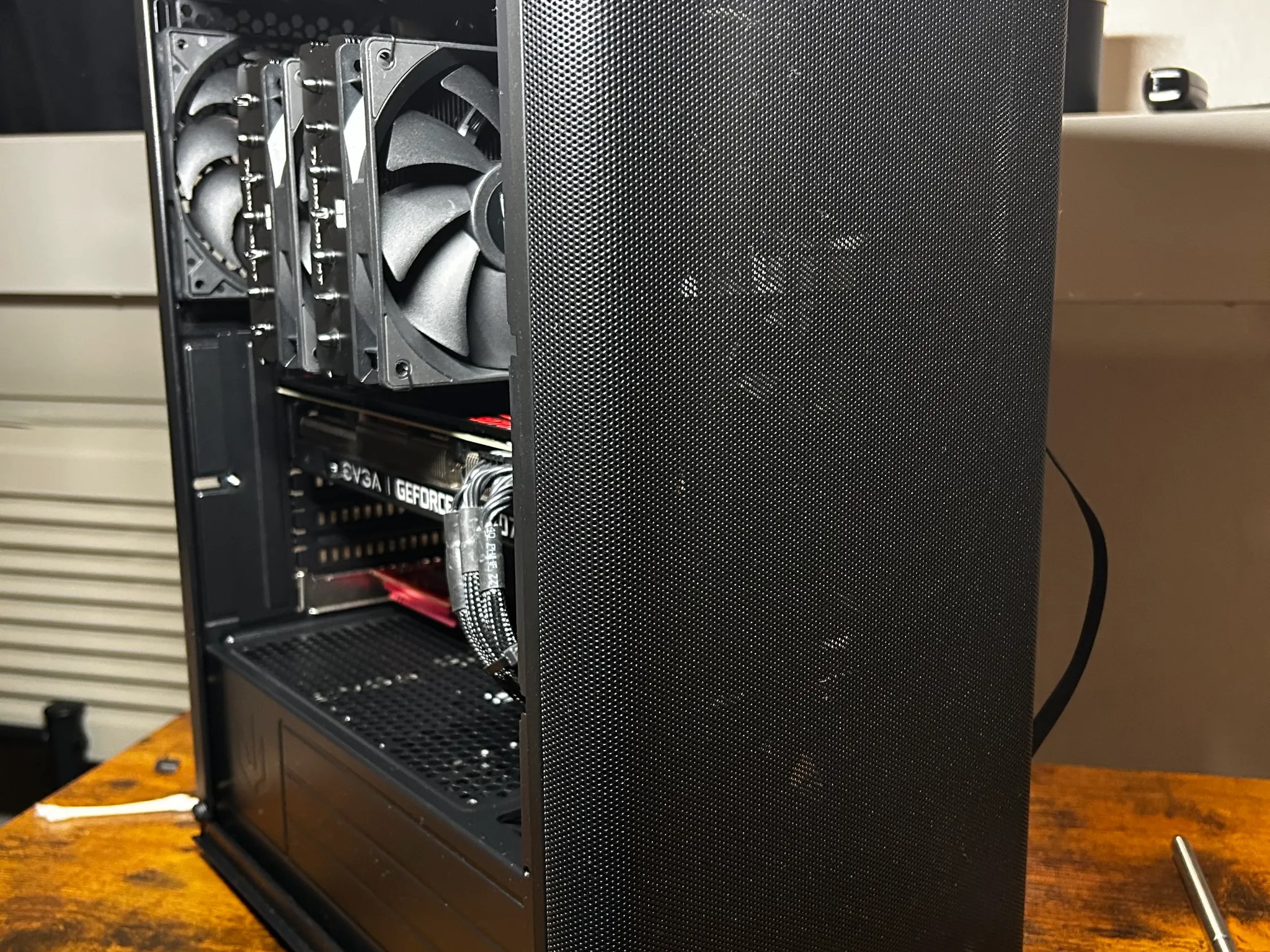 LIGHTLY USED GAMING PC! Ryzen 7 5700X3D + 32GB DDR4 + RTX 3070!