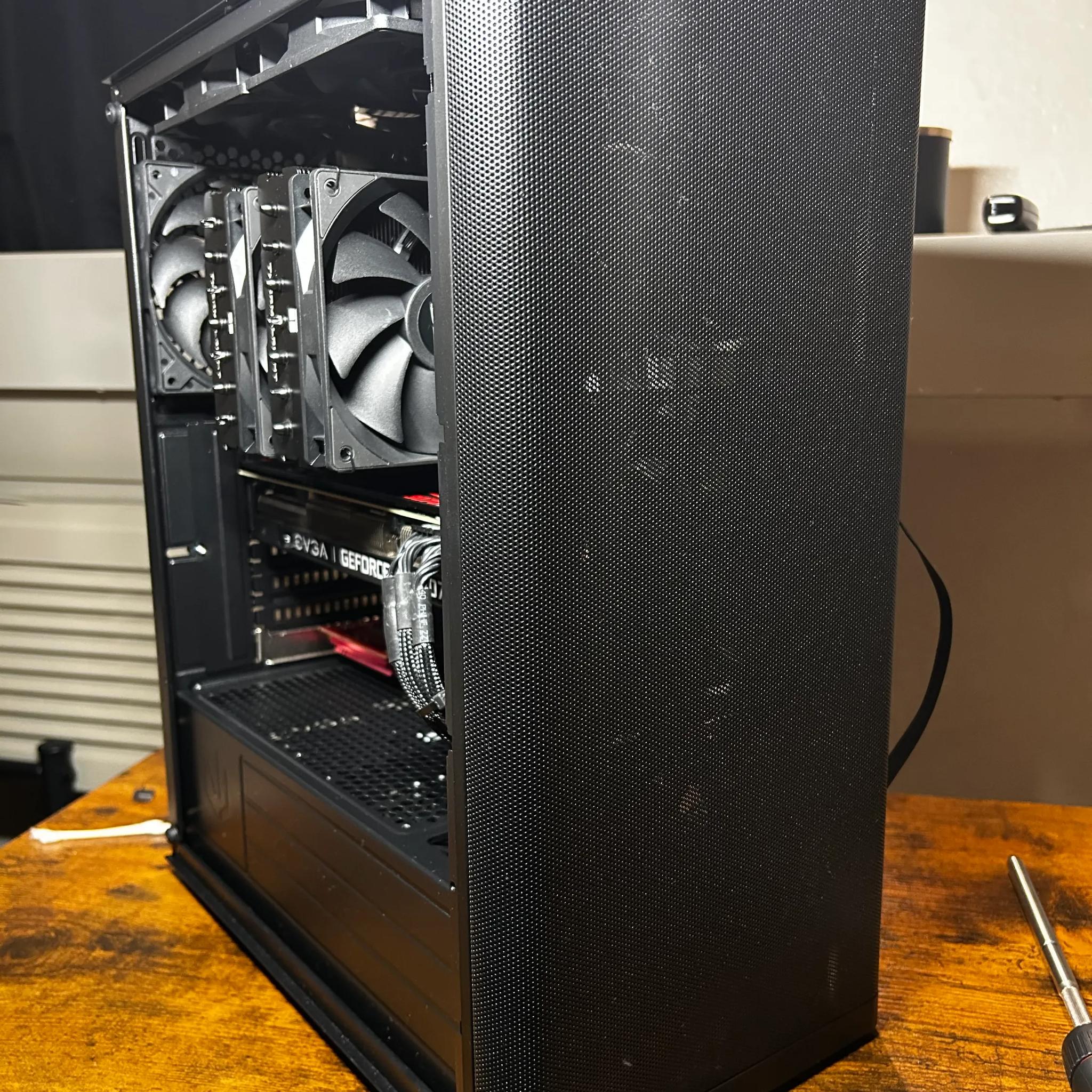 LIGHTLY USED GAMING PC! Ryzen 7 5700X3D + 32GB DDR4 + RTX 3070!