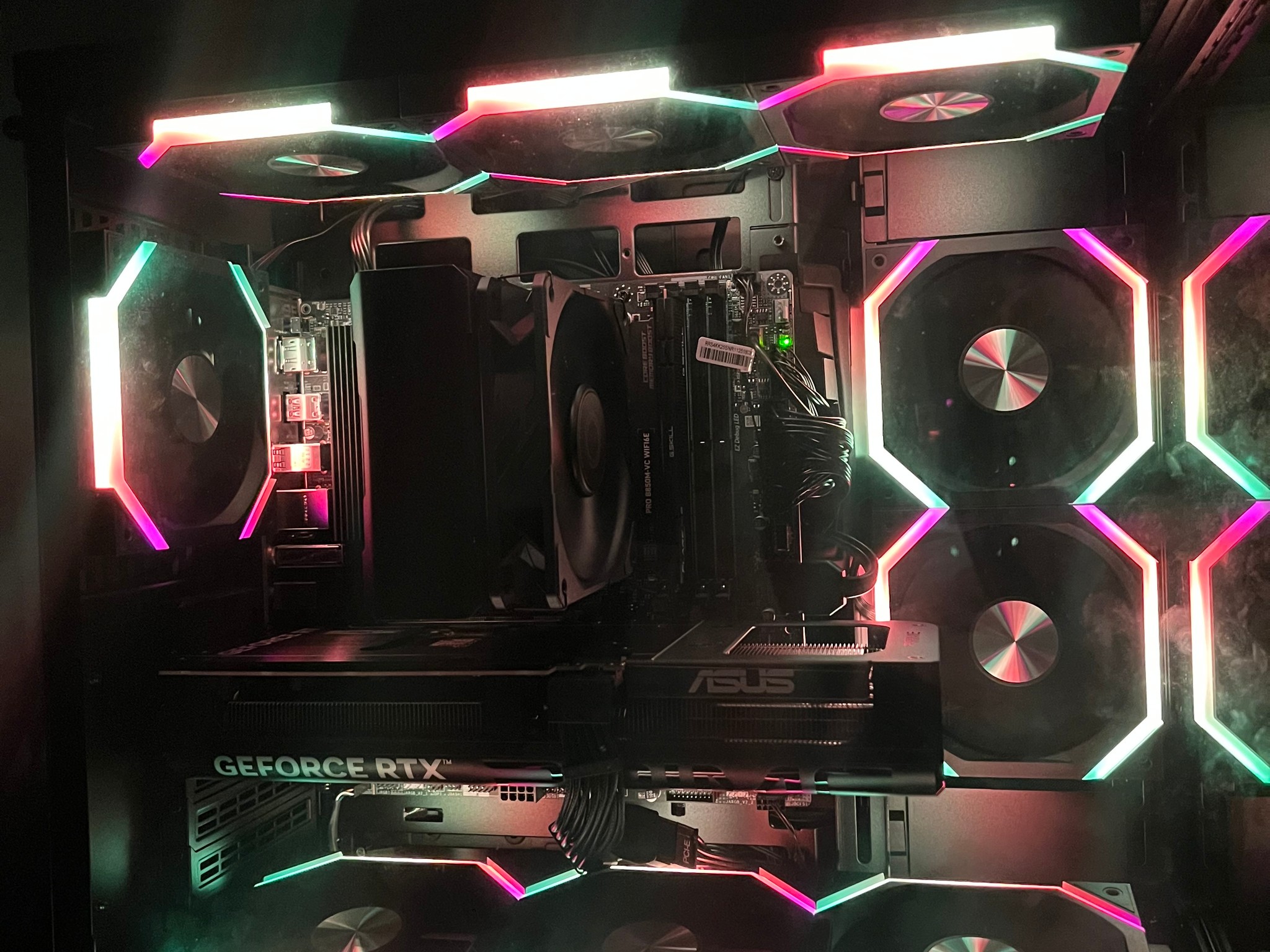 Brand New Custom Built PC | Ryzen 5 7500X3D | RTX 5070 12GB | 16GB DDR5 | 1TB SSD | READ DESCRIPTION
