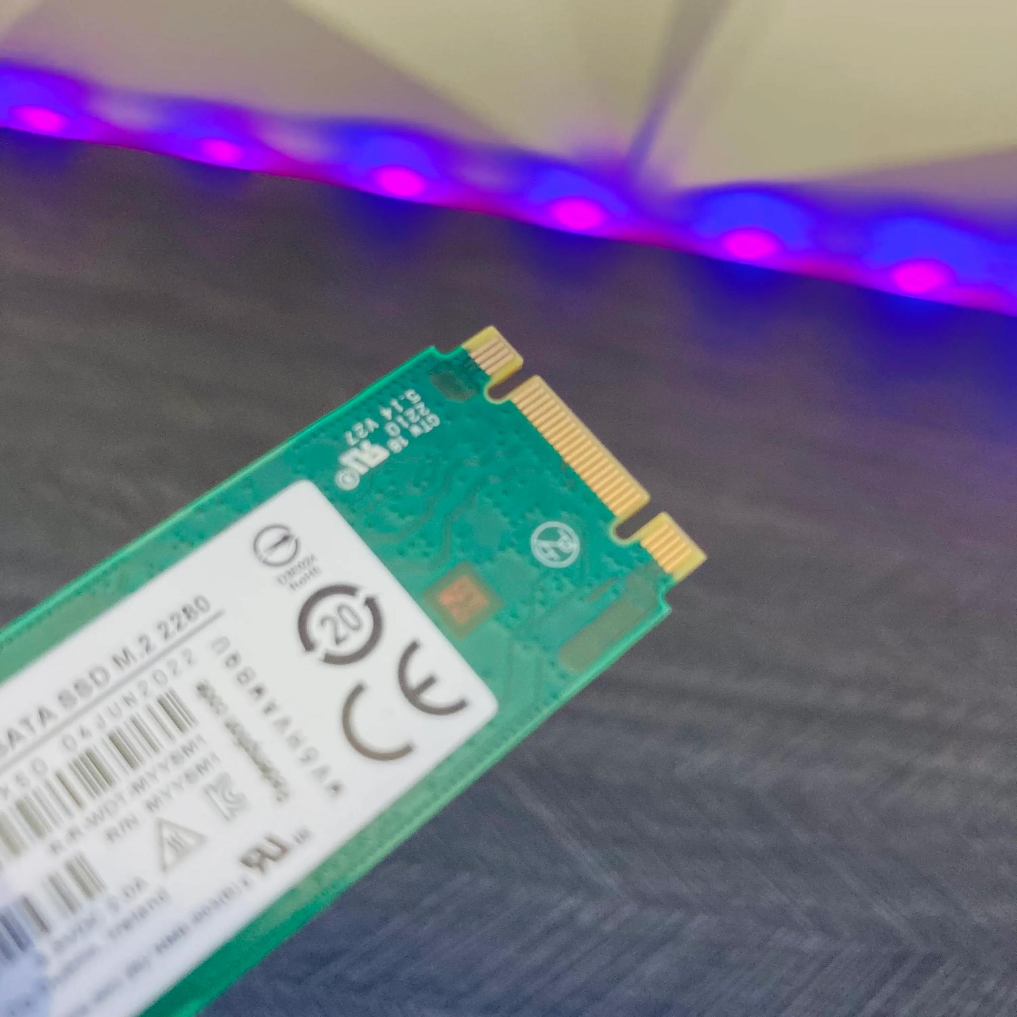 Western Digital Blue 1tb SATA PCIE SSD