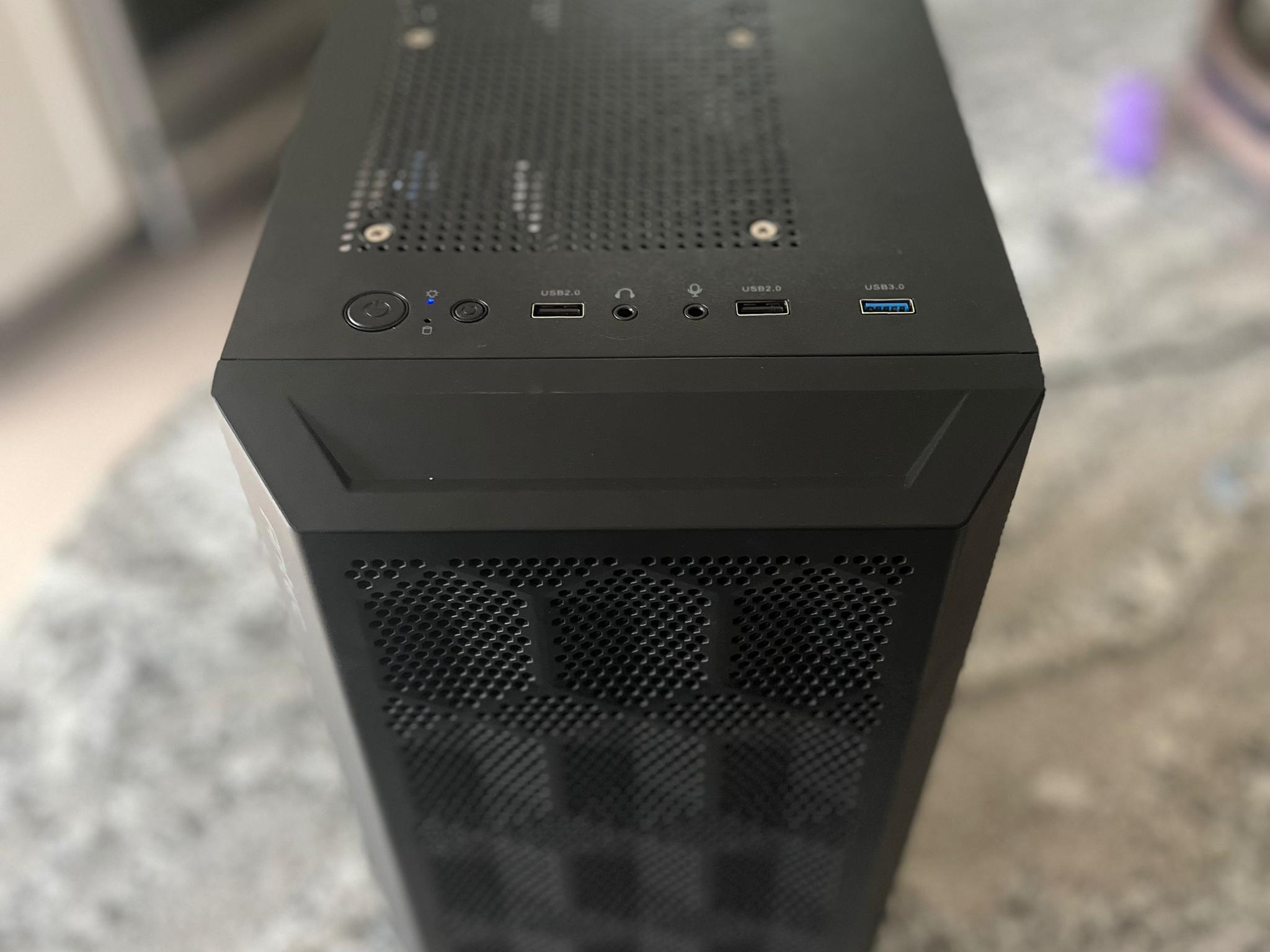 Stealthy Black Gaming Pc (Rtx 2060)