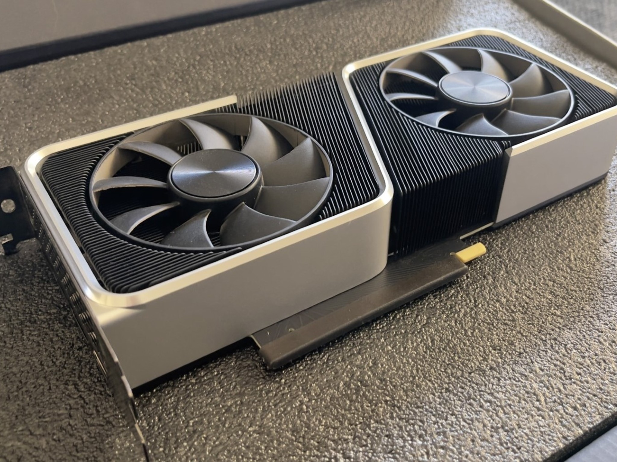 NVIDIA GeForce RTX 3060 Ti Founders Edition 8GB