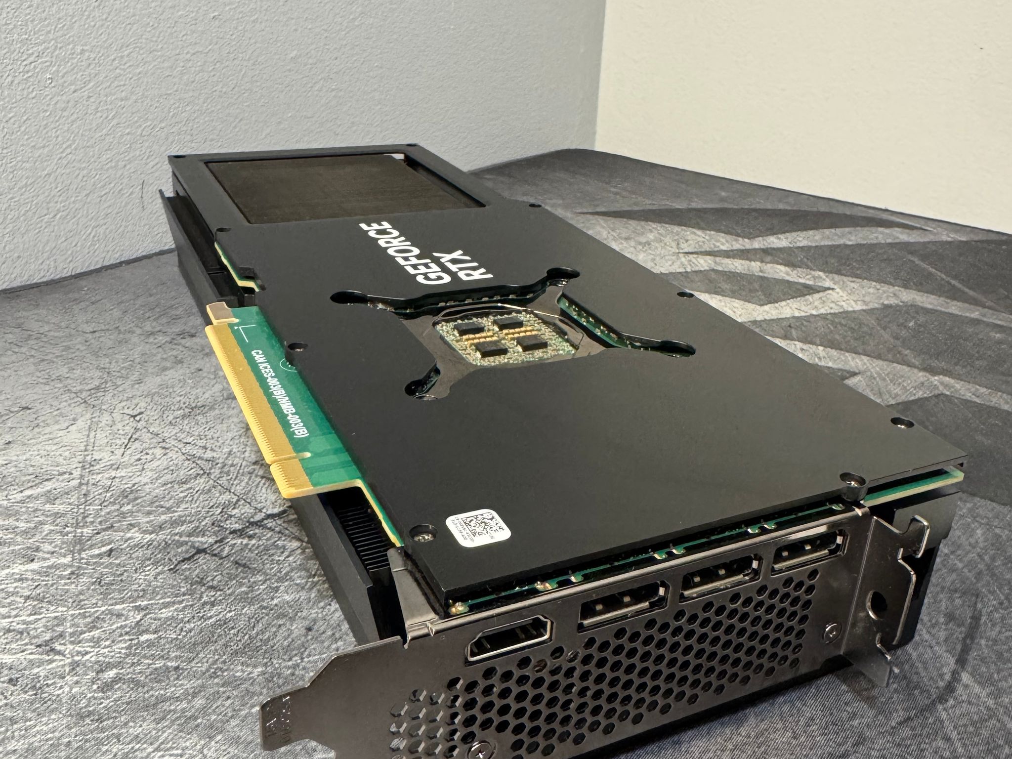 Dell (Alienware) RTX 4090 OEM Compact Form