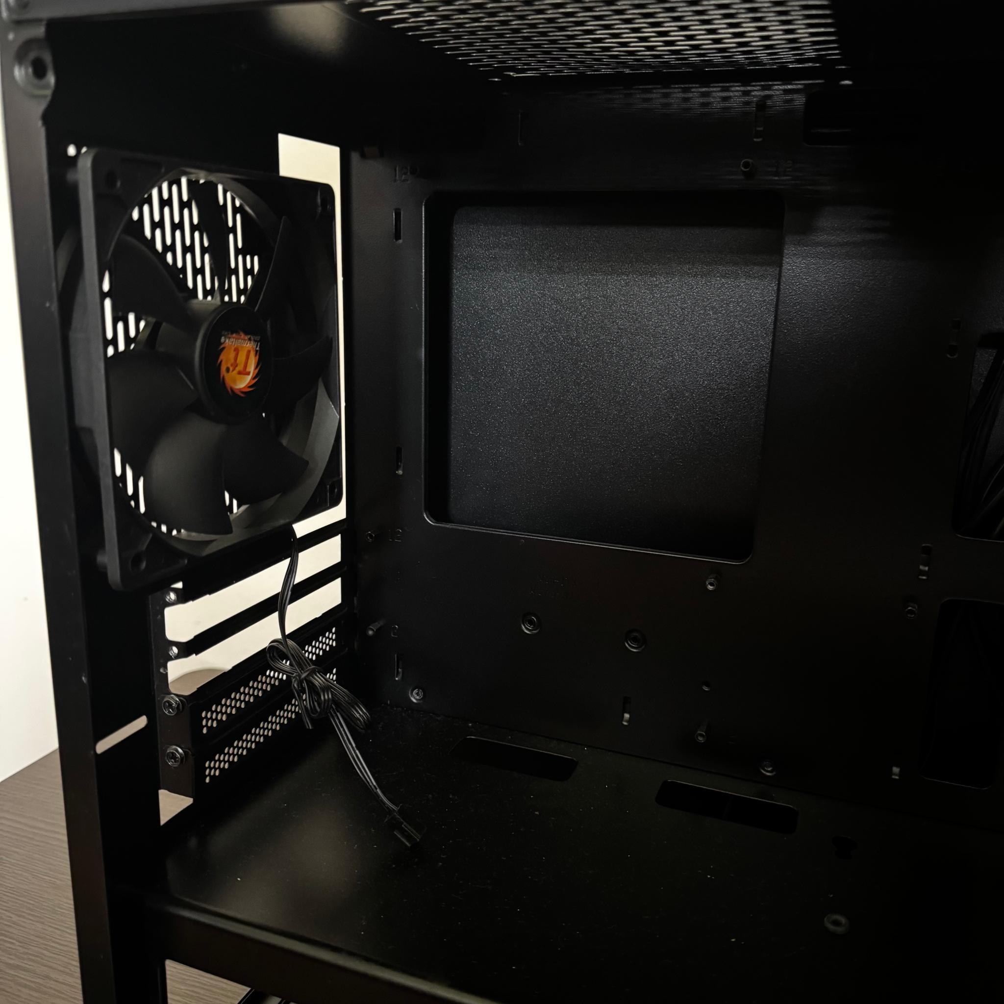 Thermaltake Micro ATX Case