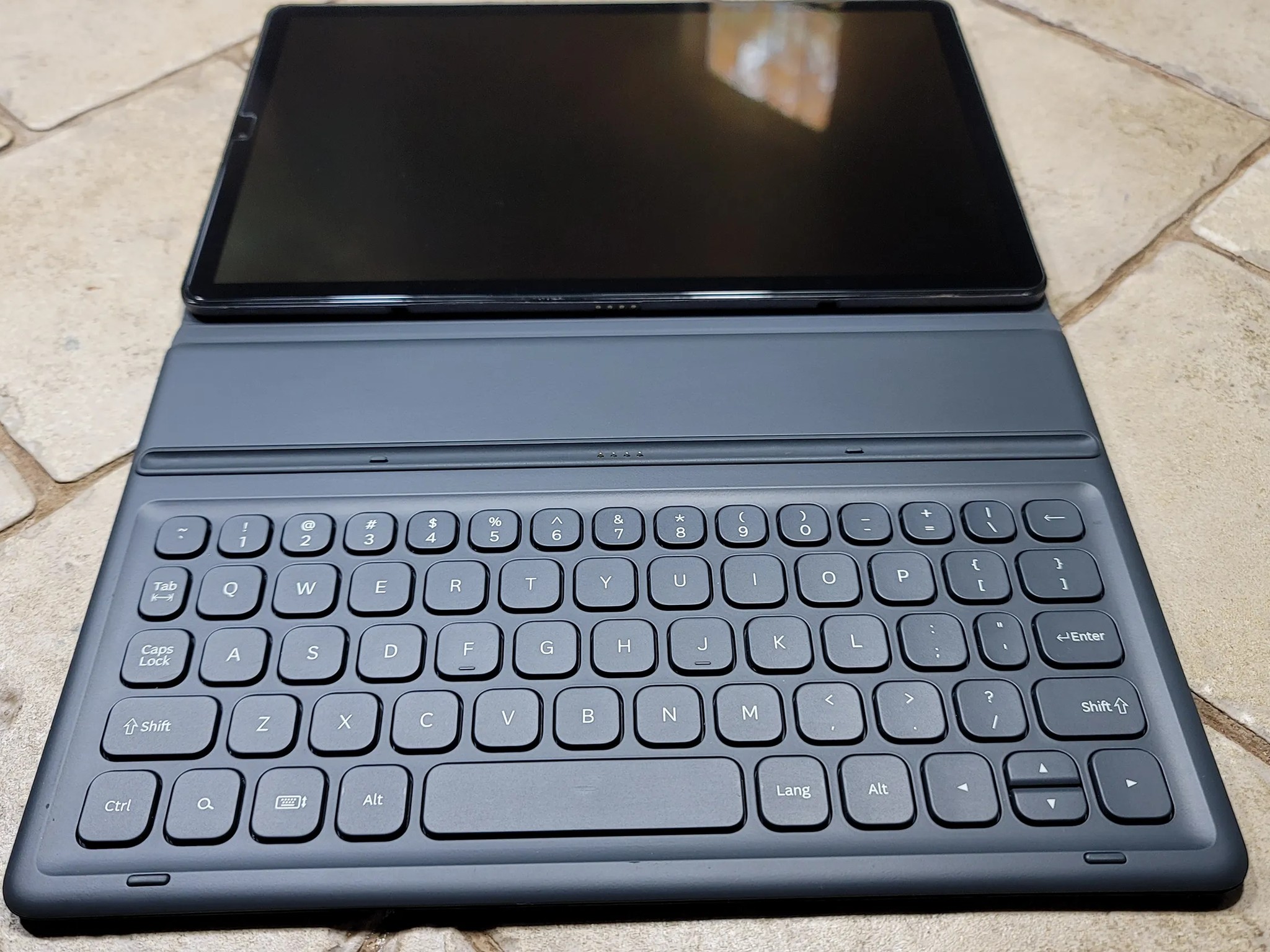 Samsung Glaxy Tab S5e with keyboard book cover