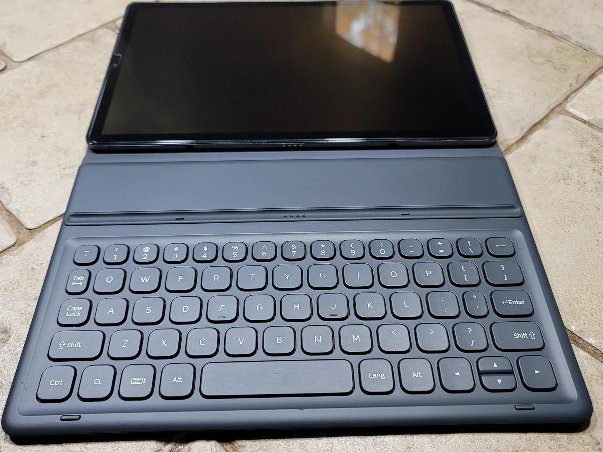 Samsung Glaxy Tab S5e with keyboard book cover