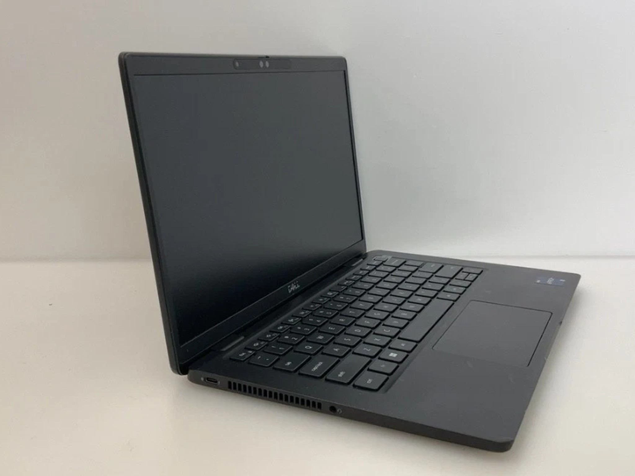 i7-1265U | Dell Latitude 7330 | Windows 11 Pro