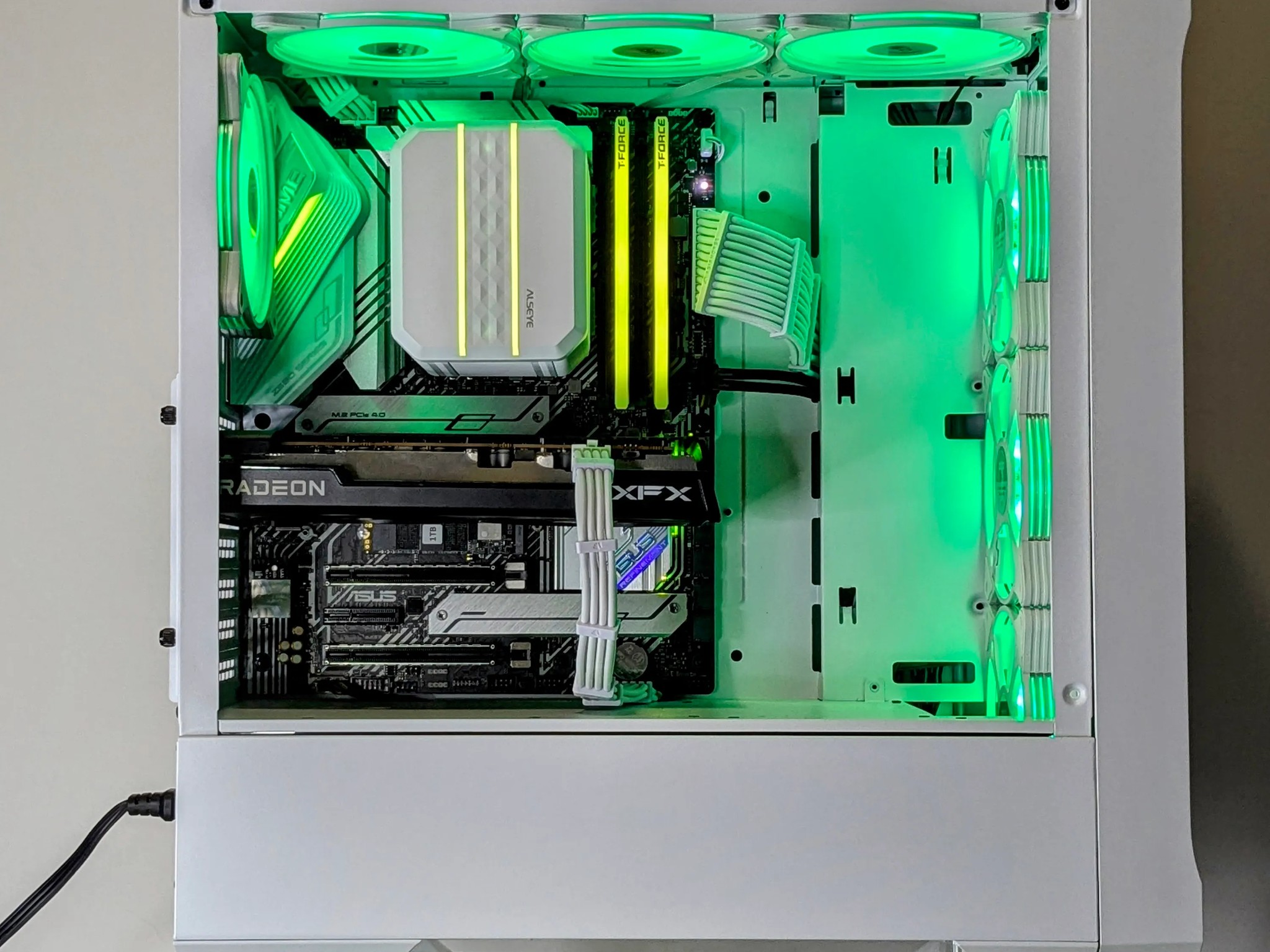1080p-1440p Powerhouse🤍🪵RX 7600⚪️Intel 11th Gen I5⚪️ASUS Prime Z590 Series⚪️Windows 11 Home