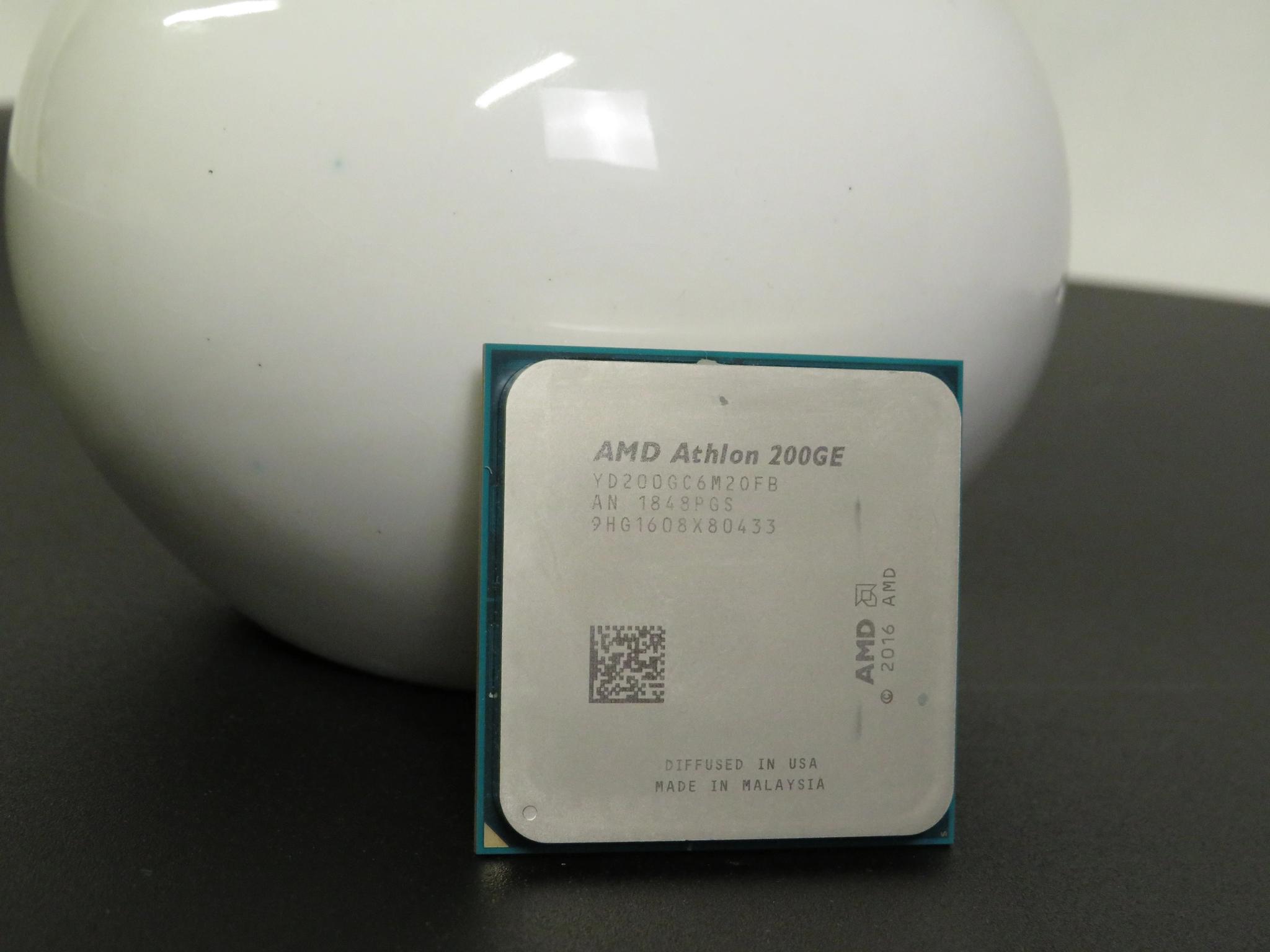 AMD Athlon 200GE w/ cooler