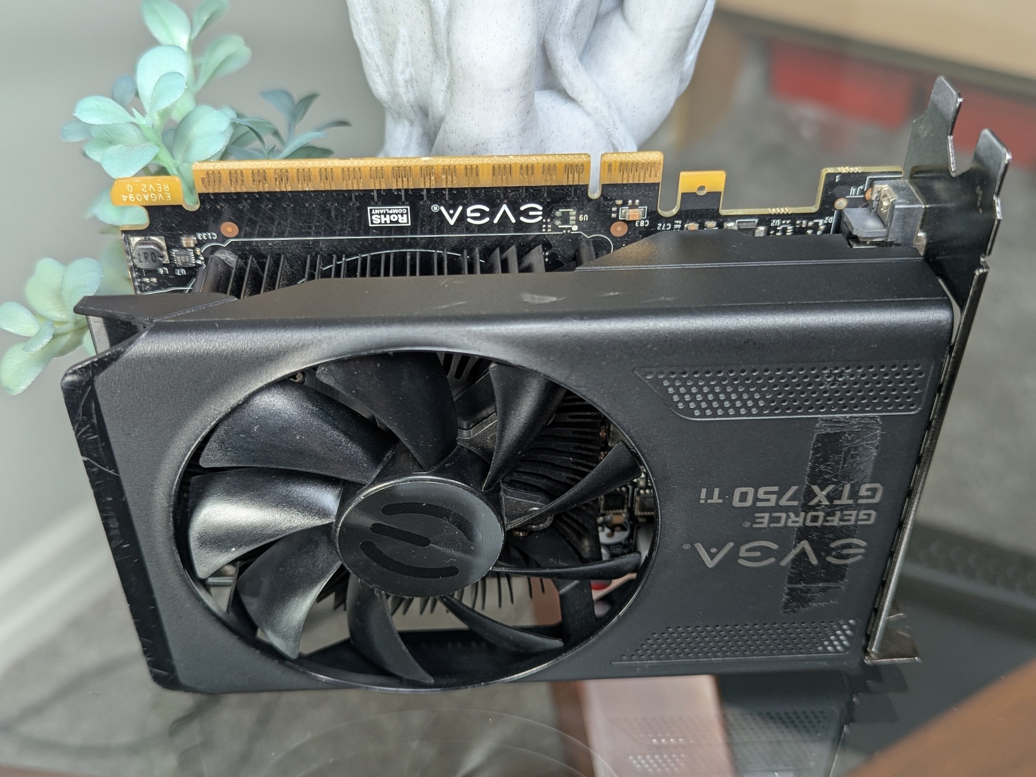 EVGA GTX 750Ti | Please Read Description | Powers On, But No Video Signal (??)