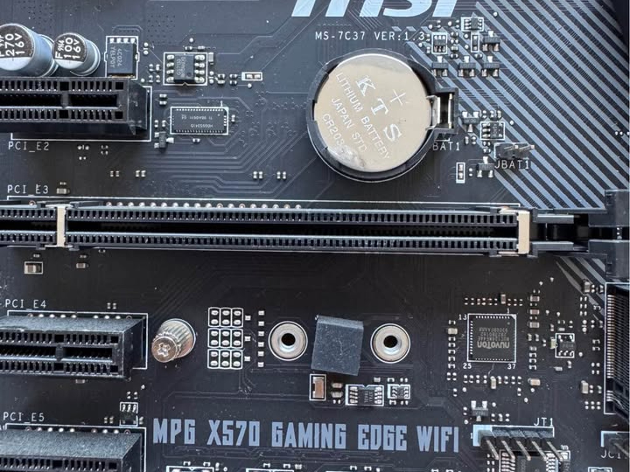 MSI MPG X570 Gaming Edge WiFi & Ryzen 5 1600