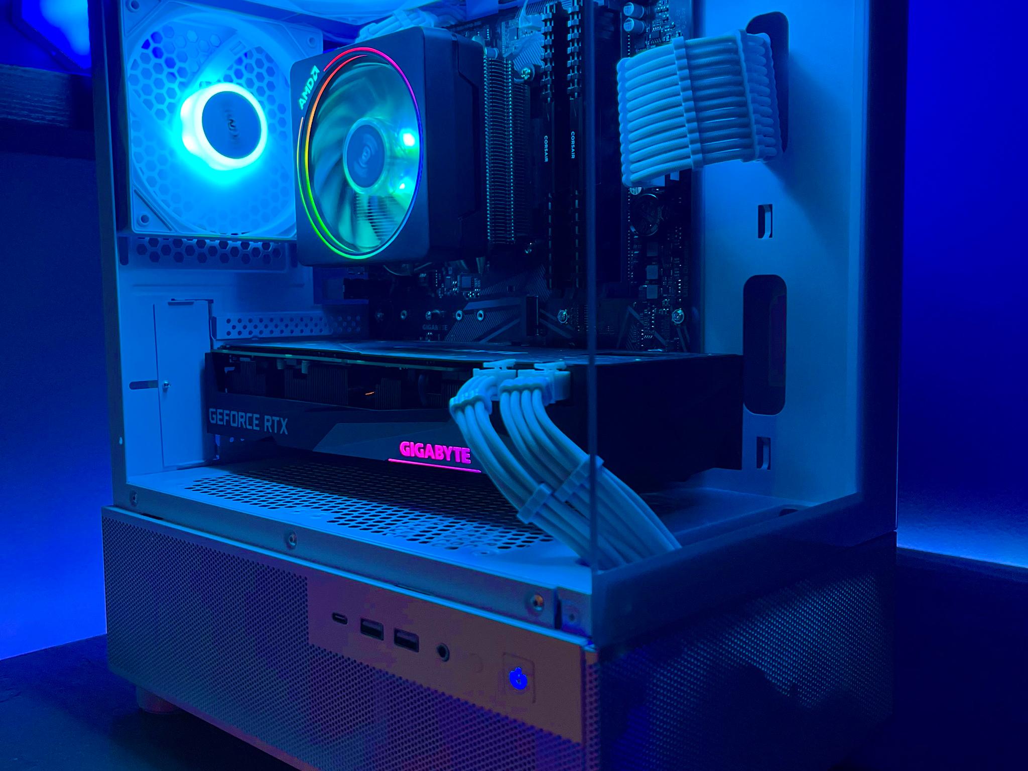 Gaming PC: RTX 3070 - Ryzen 5 5600