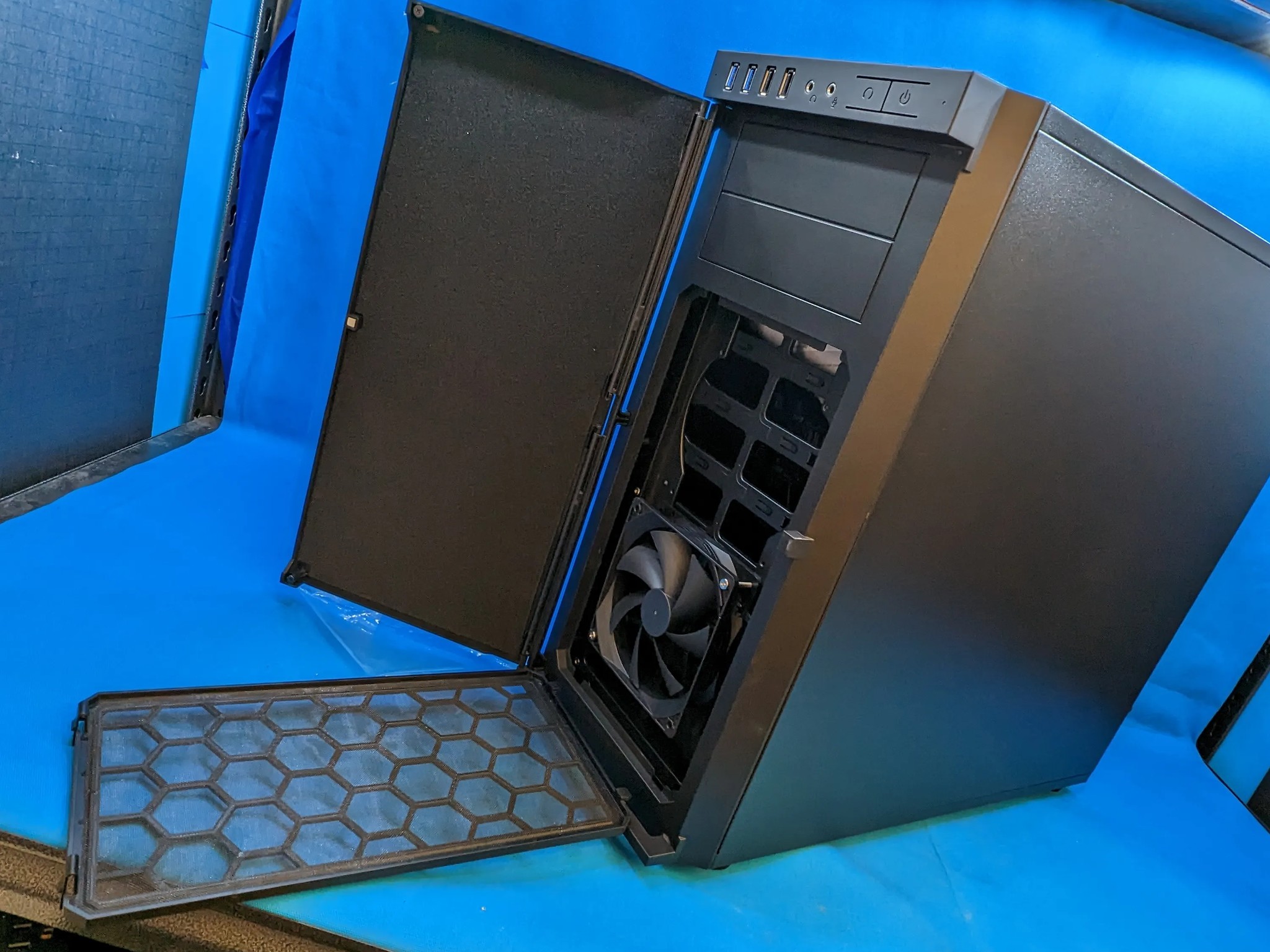 Antec P100 ATX Mid Tower Case - New Old Stock - USB 3.0